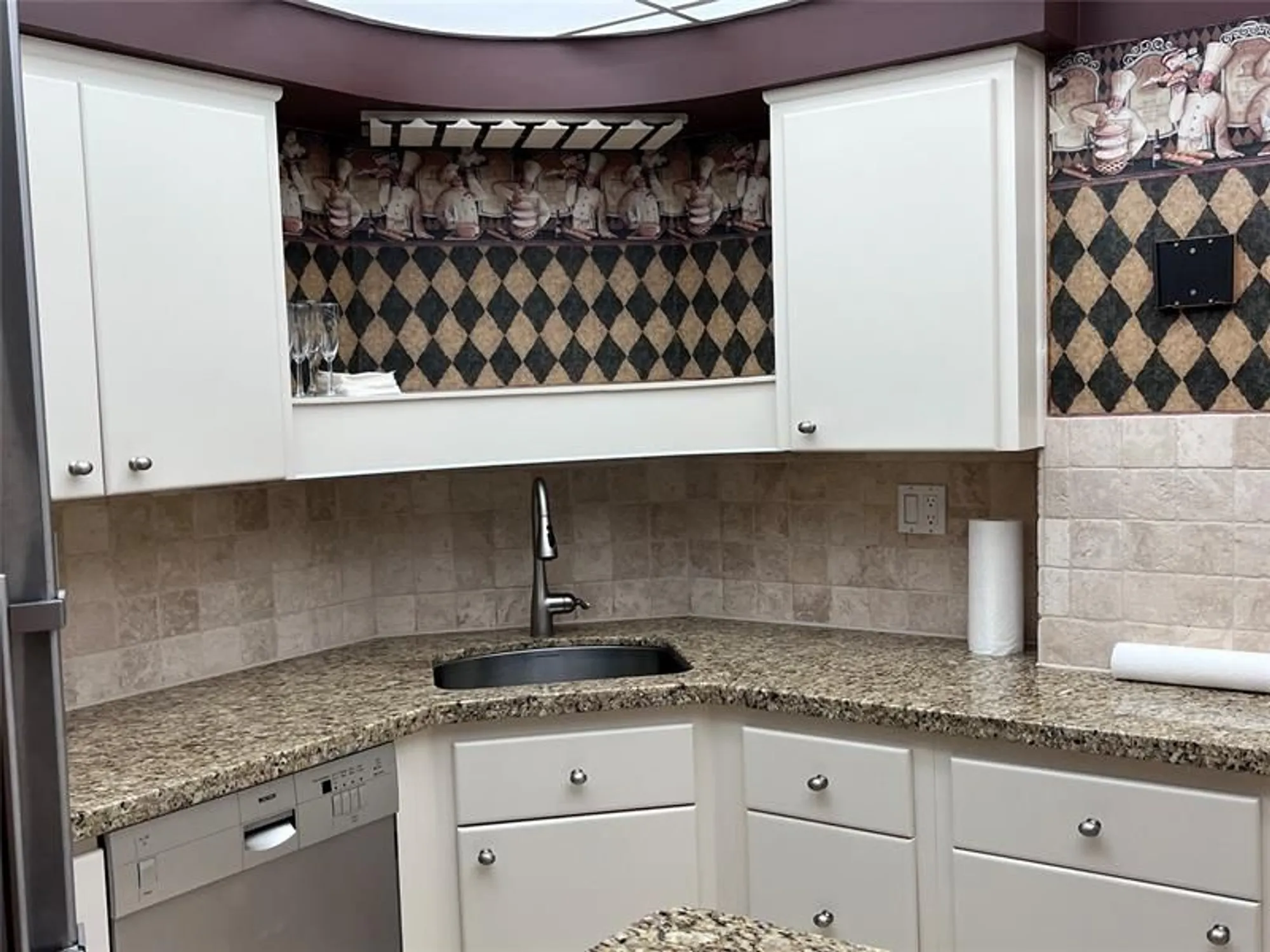 Property Slideshow image 5 of 38 | 3200 ne 36th st 1012, Fort Lauderdale, FL, 33308