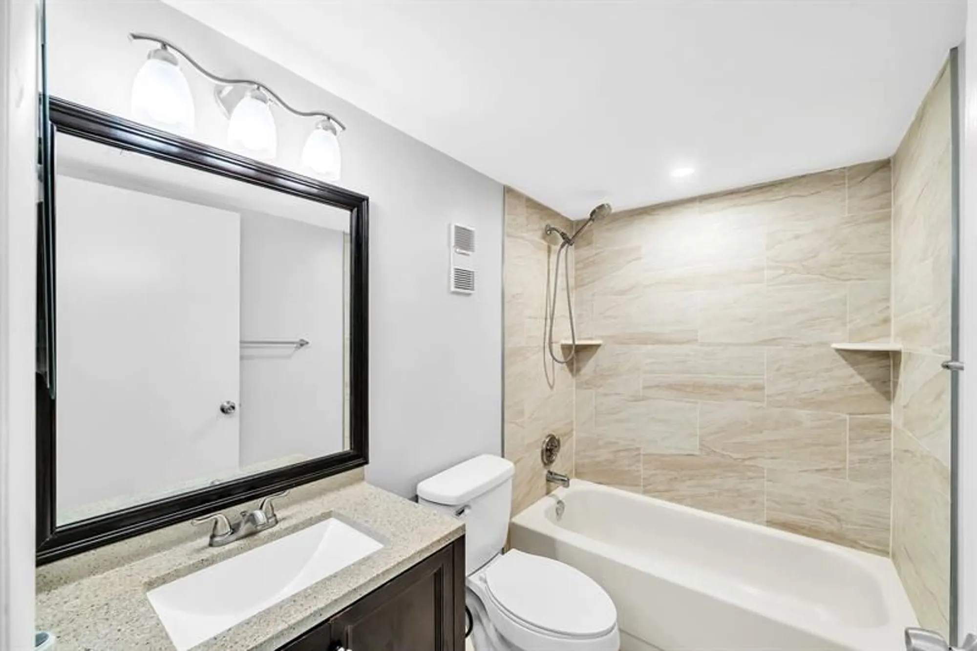 Property Slideshow image 16 of 51 | 14307 bedford dr apt 204, Delray Beach, FL, 33446