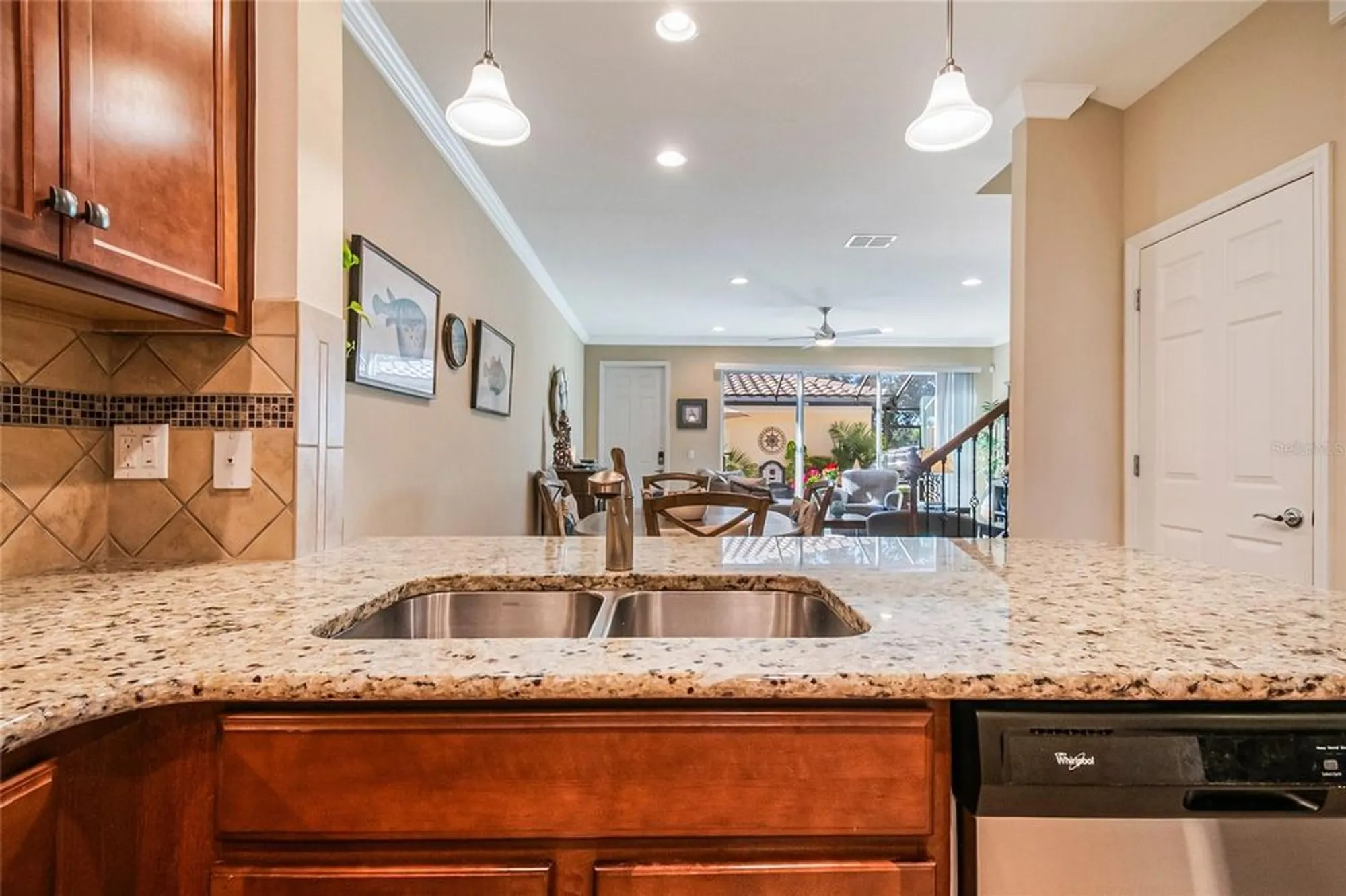 Property Slideshow image 15 of 67 | 12010 lorenza ln, Orlando, FL, 32827