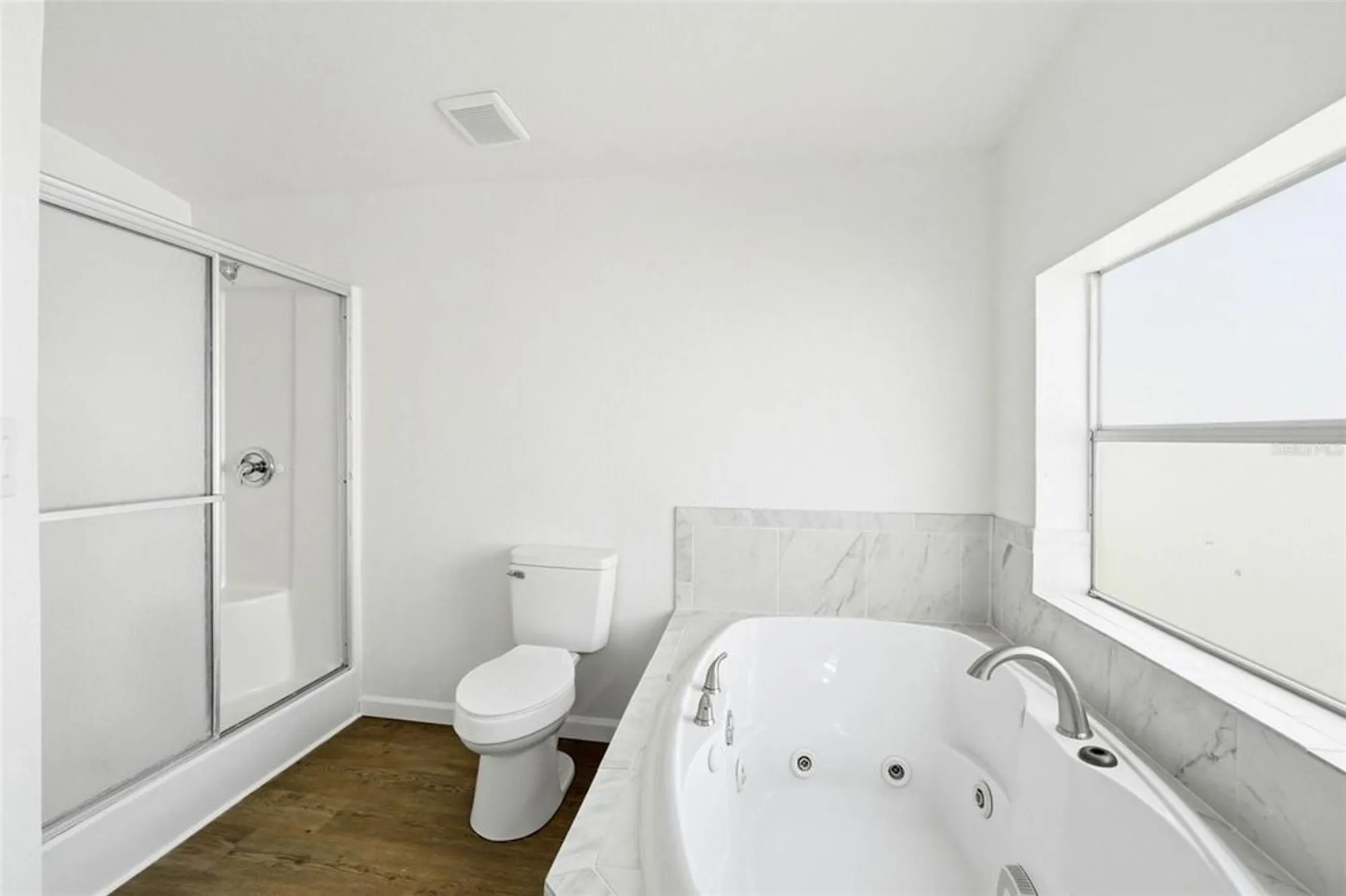 Property Slideshow image 25 of 38 | 5180 lexington cir, Wildwood, FL, 34785