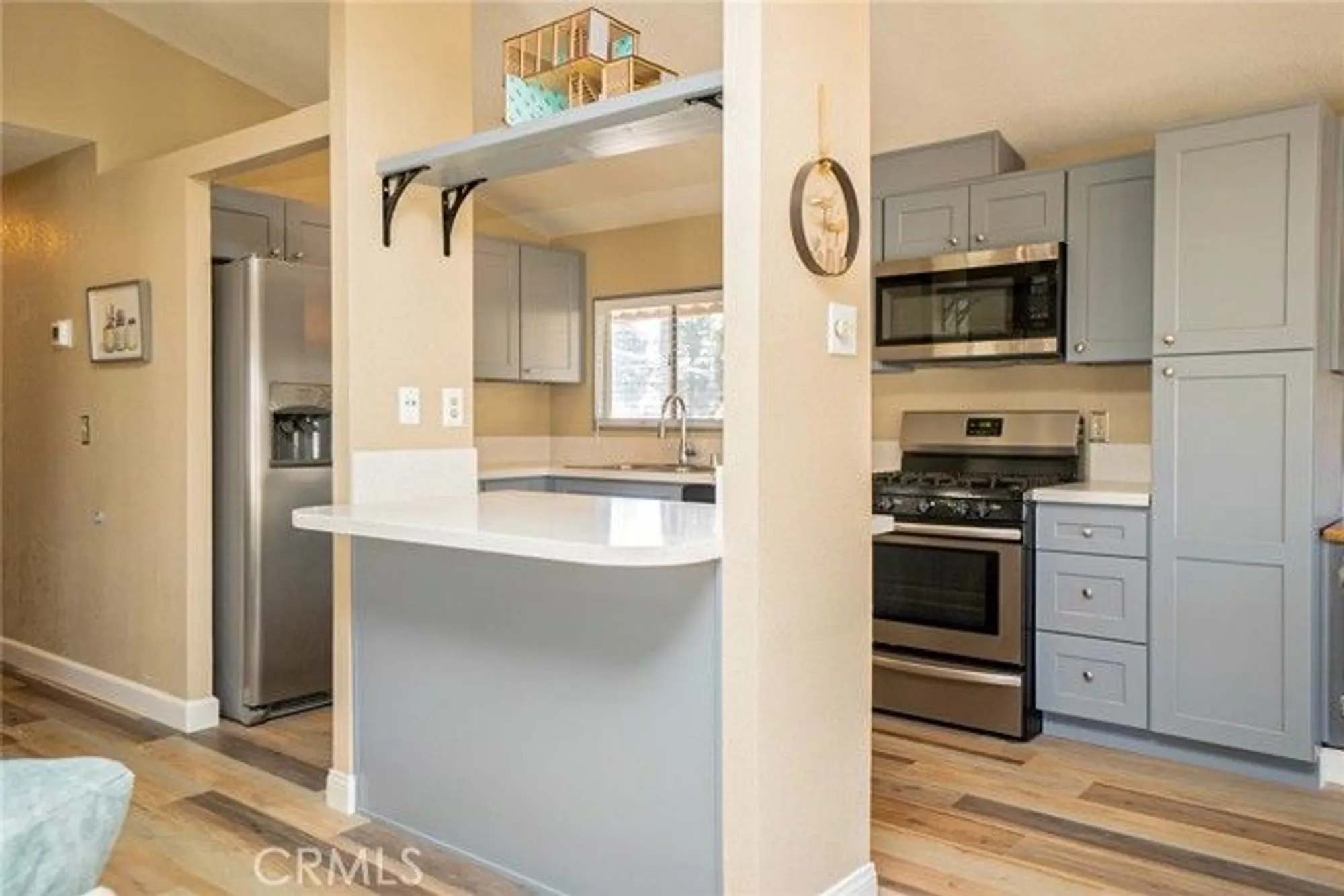 Property Slideshow image 26 of 55 | 901 norwich way, Corona, CA, 92882