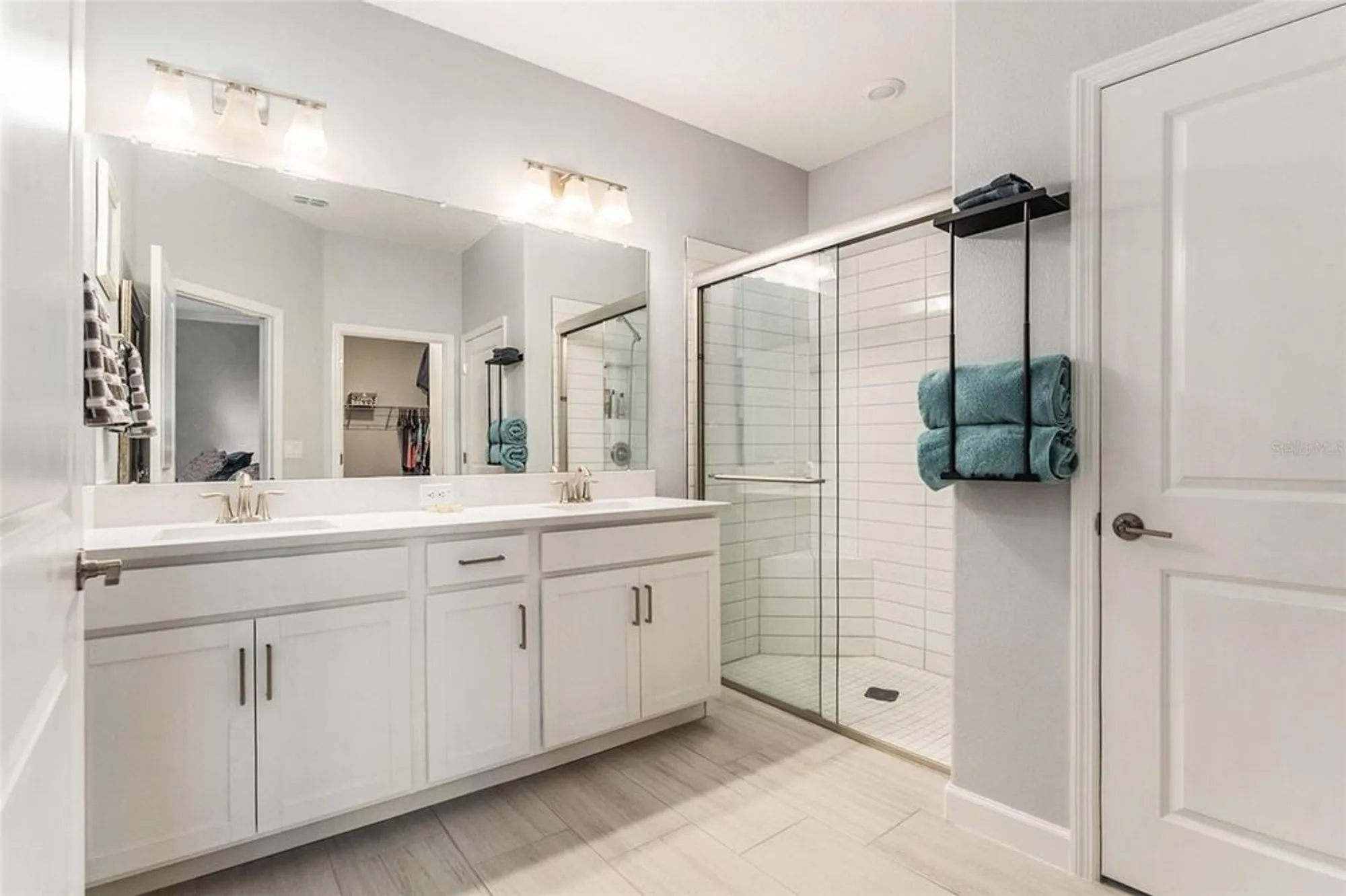 Property Slideshow image 22 of 39 | 16816 shell bay dr, Land O Lakes, FL, 34638