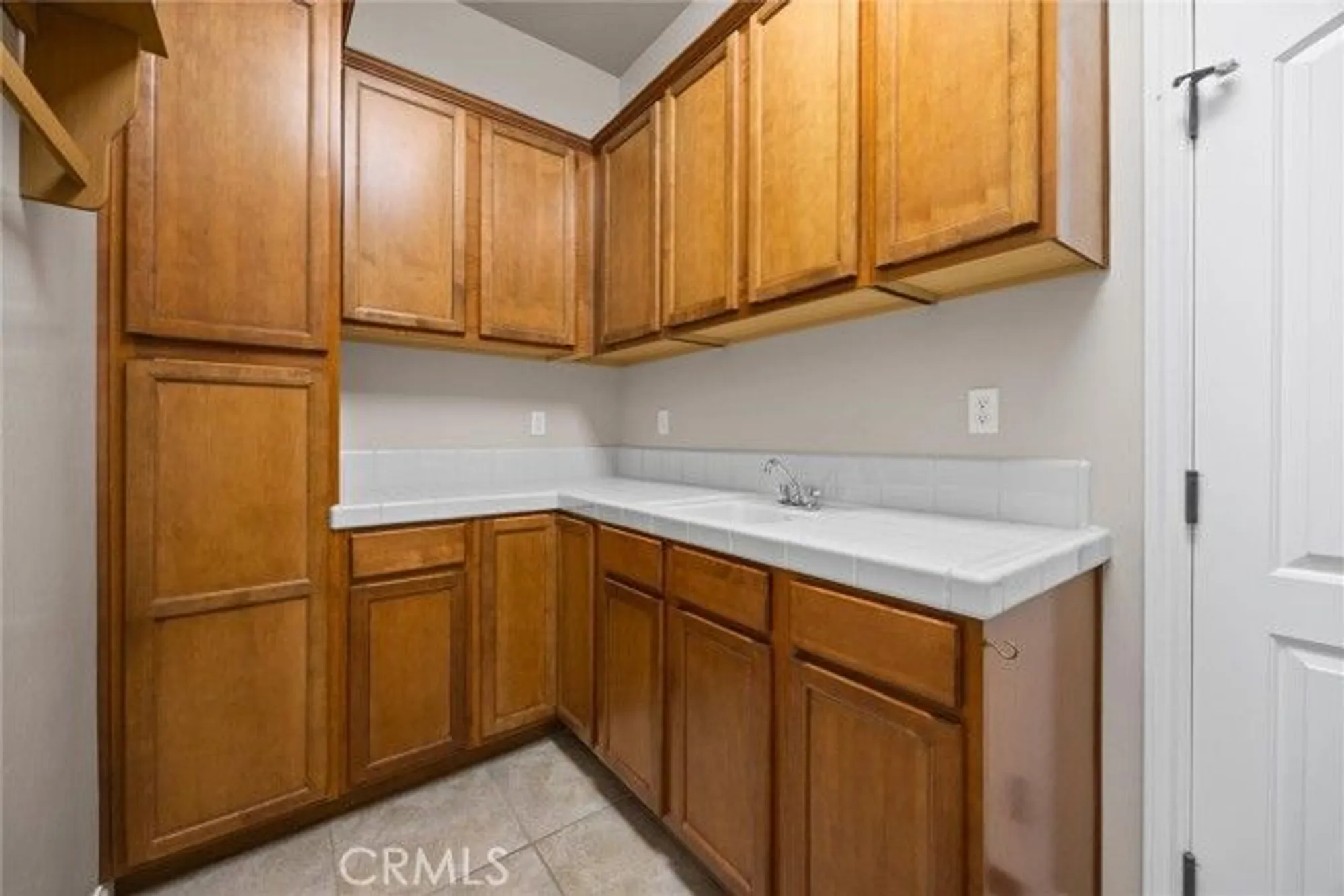 Property Slideshow image 31 of 53 | 307 coachman way, Bakersfield, CA, 93312