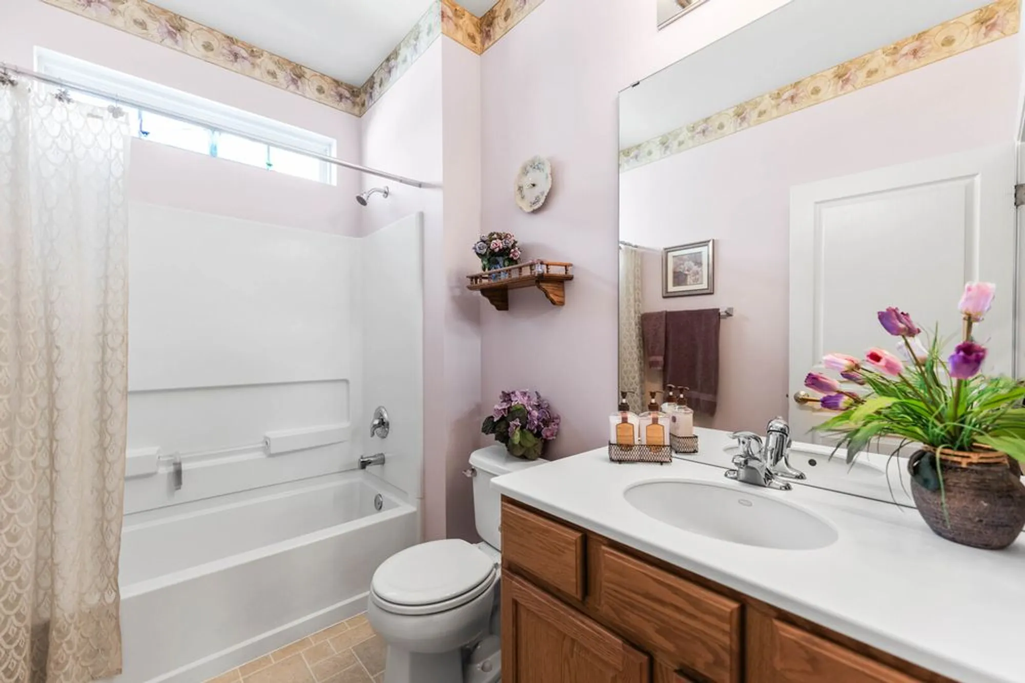 Property Slideshow image 25 of 61 | 13184 oakwood ave, Huntley, IL, 60142