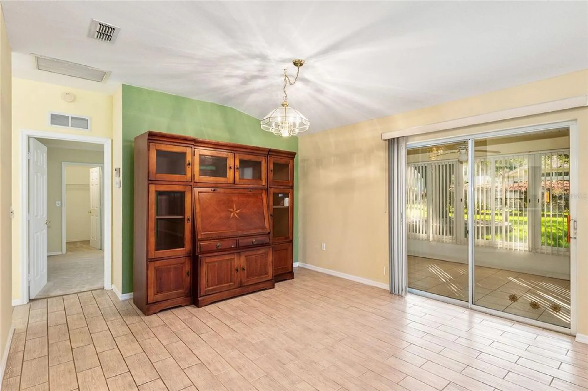 Property Slideshow image 16 of 40 | 11631 sw 71st cir, Ocala, FL, 34476