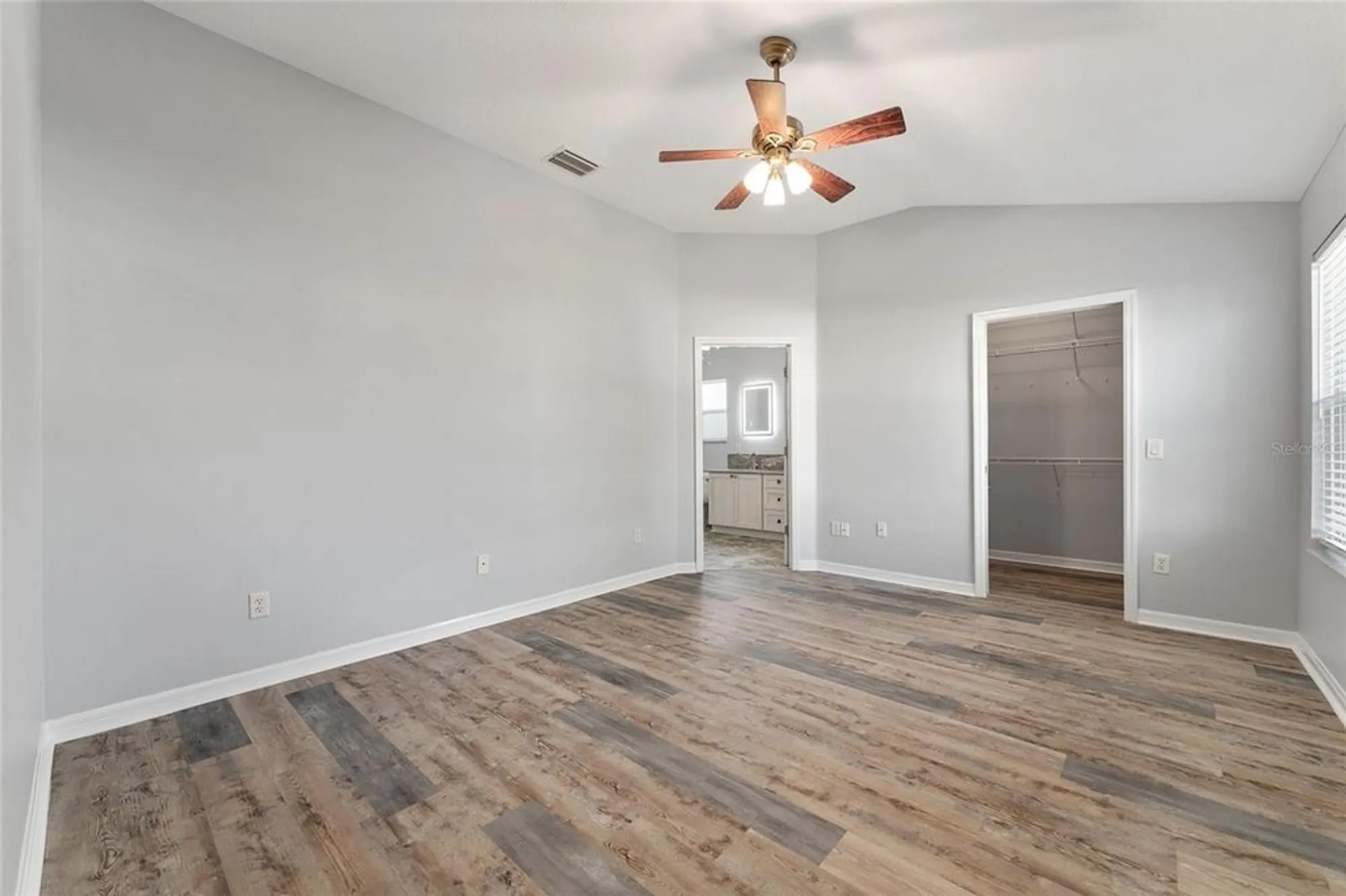 Property Slideshow image 29 of 71 | 3017 hillside ln, The Villages, FL, 32162