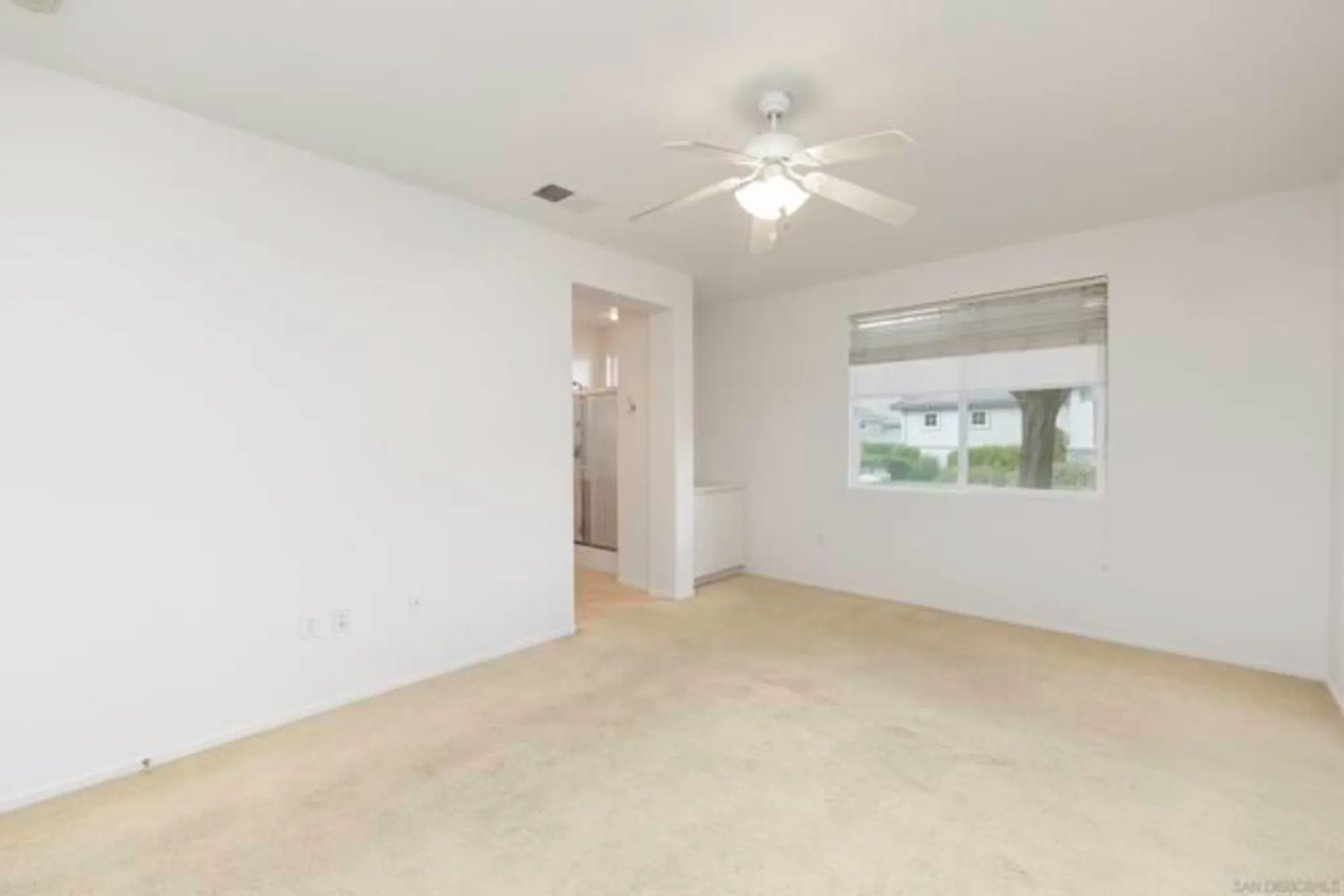 Property Slideshow image 21 of 47 | 1645 beaver crk a, Beaumont, CA, 92223