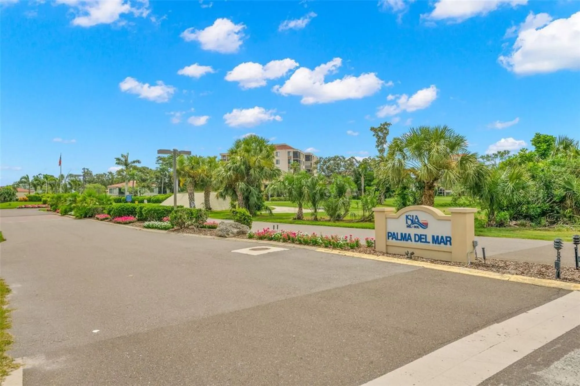 Property Slideshow image 38 of 43 | 6219 palma del mar blvd s apt 606, Saint Petersburg, FL, 33715