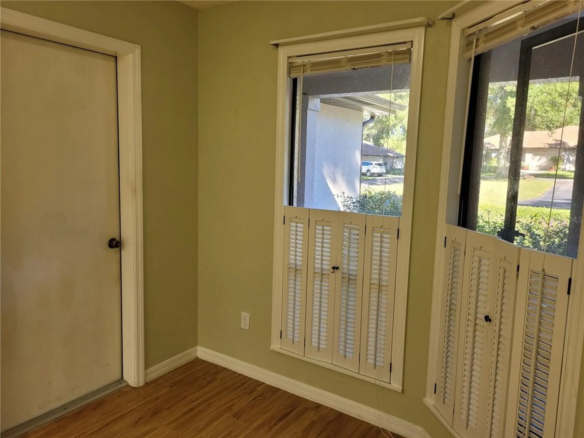 Property Slideshow image 10 of 35 | 6018 w bromley cir, Crystal River, FL, 34429