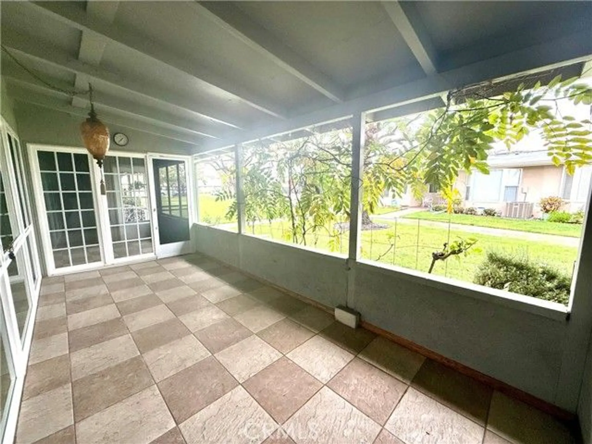 Property Slideshow image 21 of 26 | 13410 saint andrews dr apt 70e, Seal Beach, CA, 90740