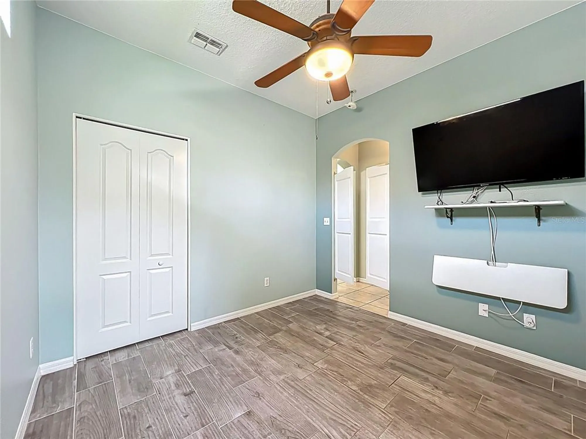 Property Slideshow image 22 of 53 | 1219 huntington greens dr, Sun City Center, FL, 33573