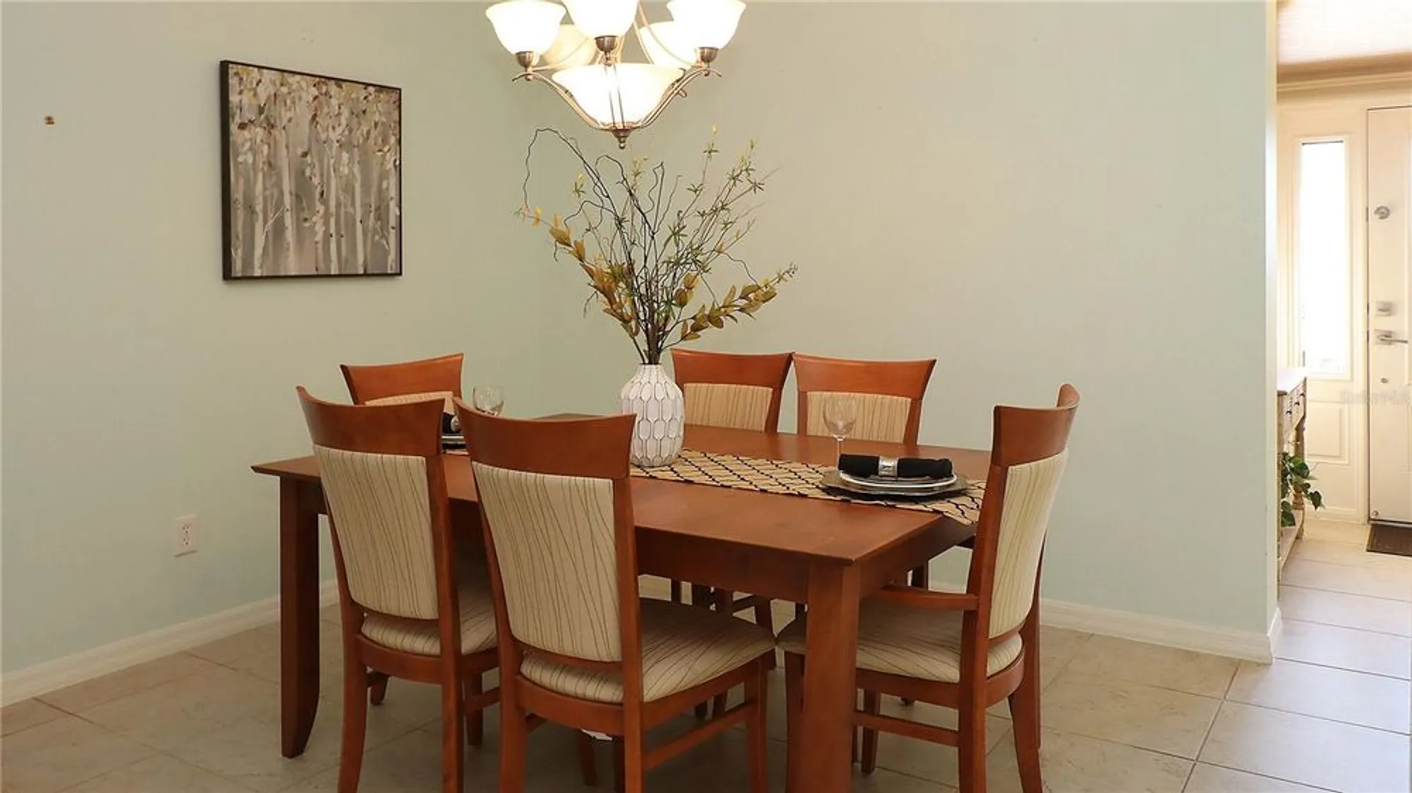 Property Slideshow image 10 of 60 | 1988 dove hollow run, The Villages, FL, 32162