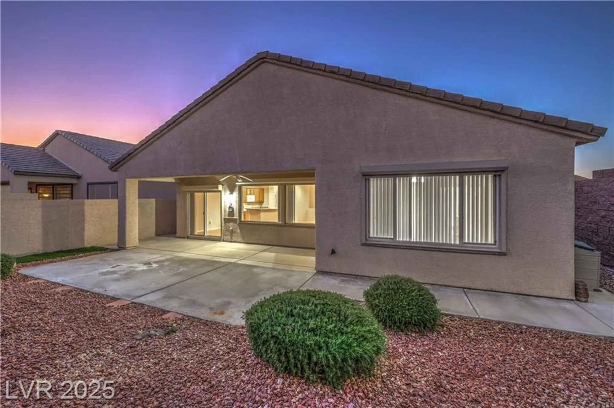 Property Slideshow image 31 of 52 | 2519 ashen light dr, Henderson, NV, 89044