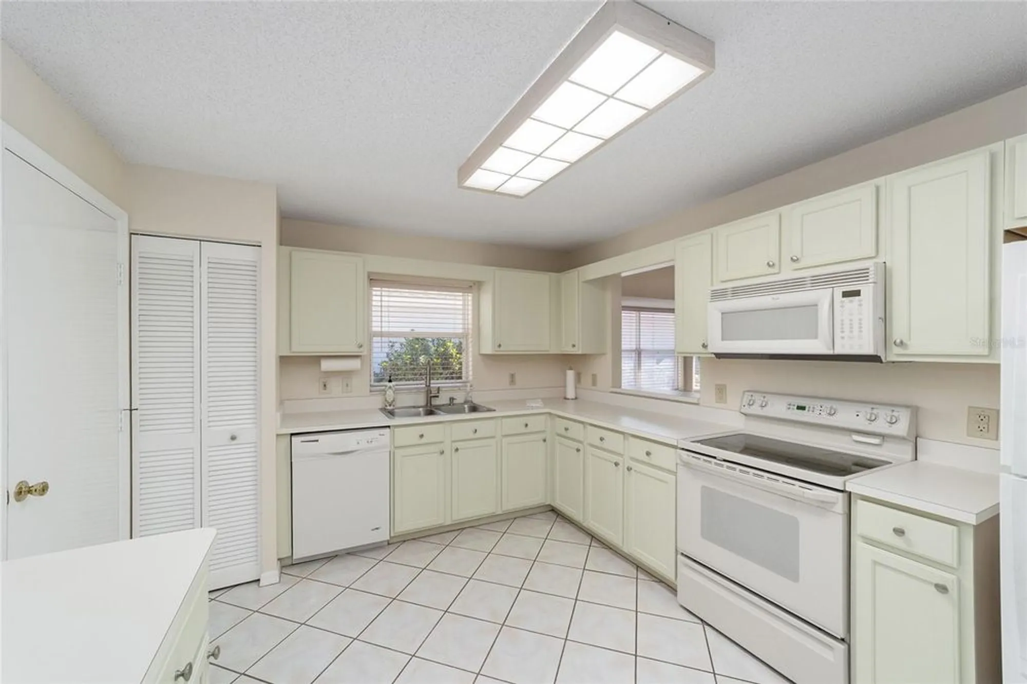 Property Slideshow image 28 of 54 | 9077 sw 91st cir, Ocala, FL, 34481