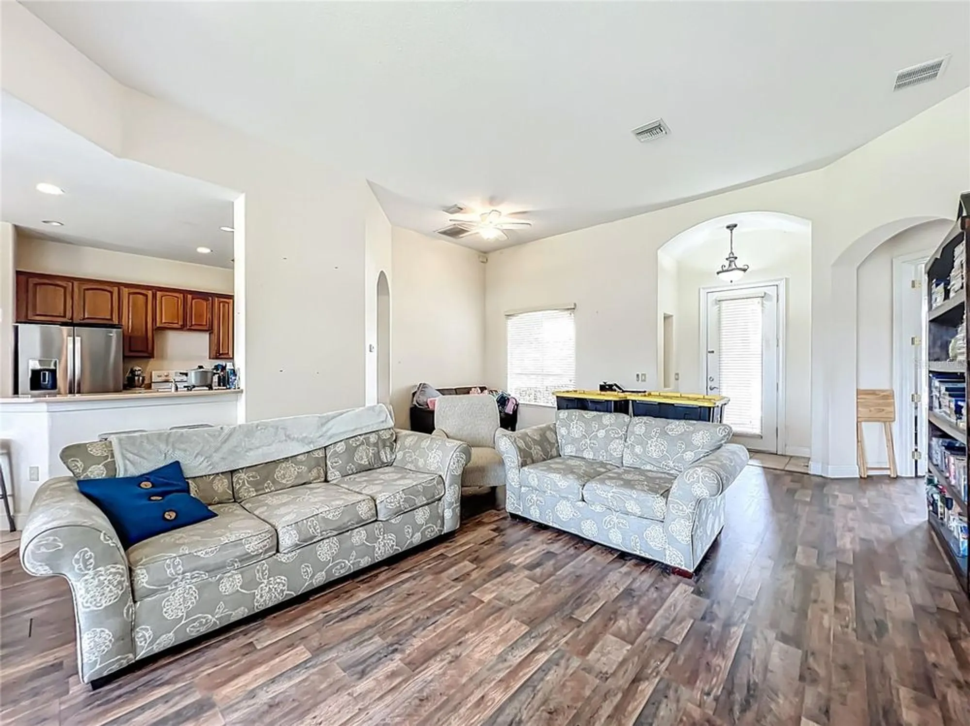 Property Slideshow image 11 of 30 | 38634 lakeview walk, Lady Lake, FL, 32159
