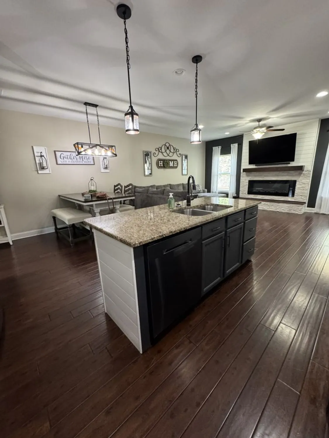 Property Slideshow image 14 of 39 | 609 saddlestone dr, Lebanon, TN, 37090