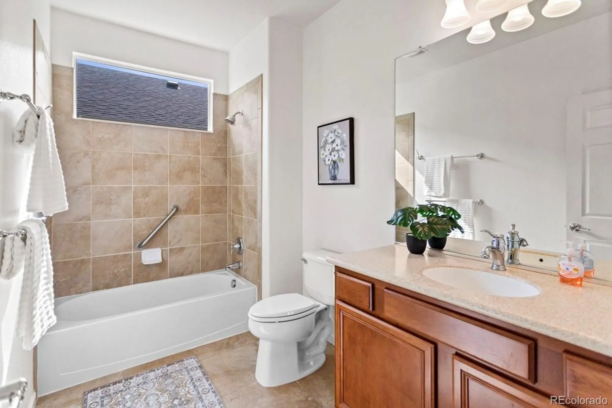 Property Slideshow image 23 of 29 | 19834 w 56th pl, Golden, CO, 80403