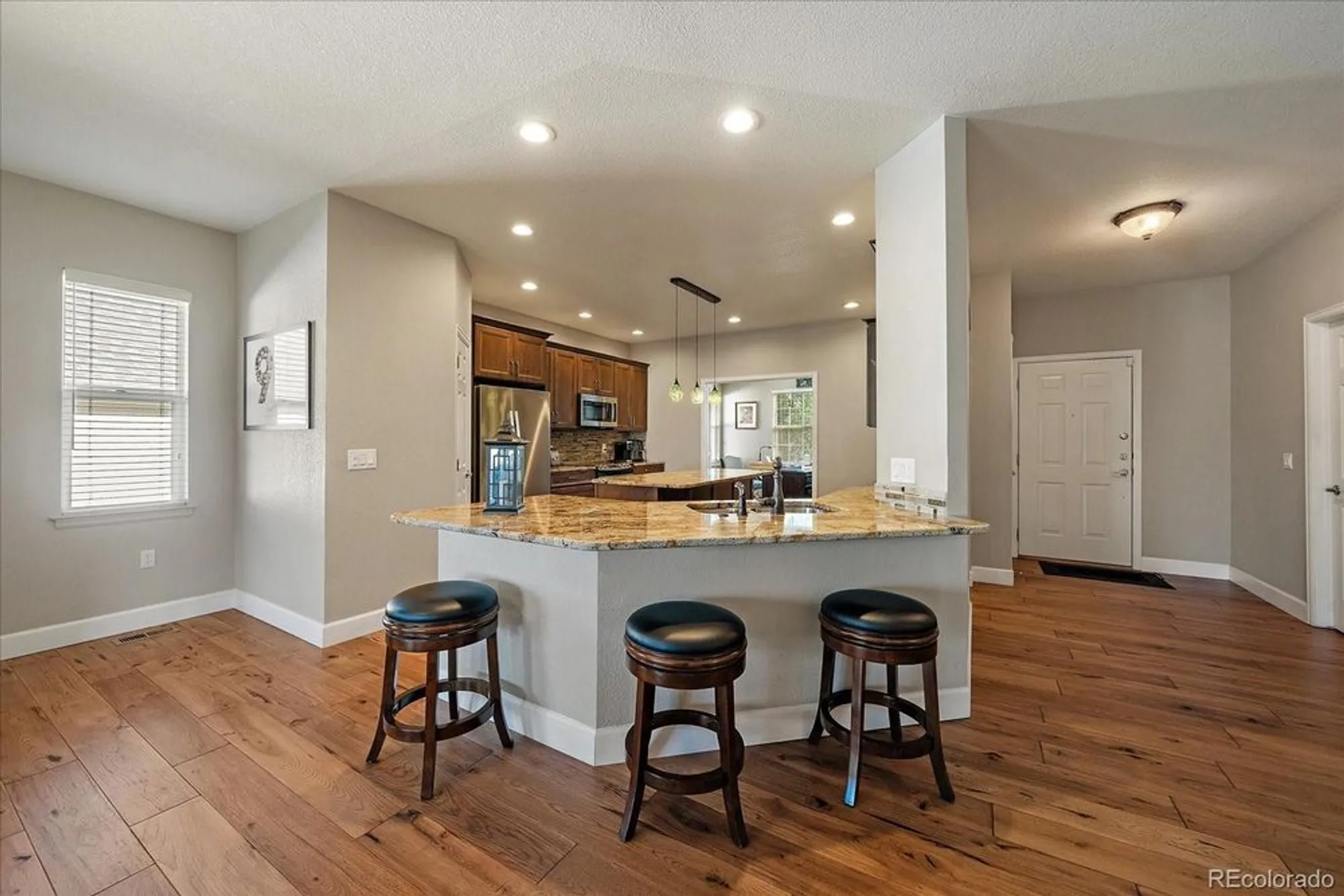 Property Slideshow image 9 of 30 | 7912 s algonquian way, Aurora, CO, 80016