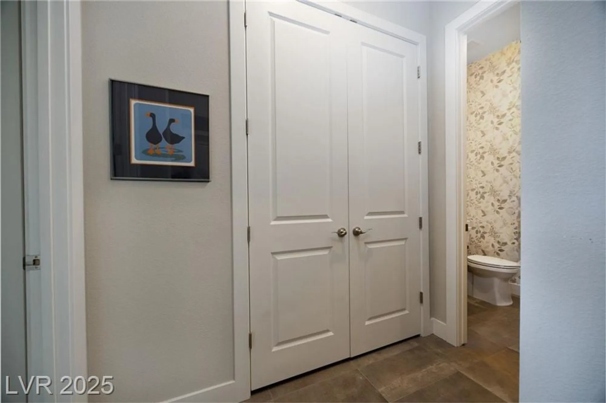 Property Slideshow image 13 of 41 | 6673 titanium crest st, Las Vegas, NV, 89148