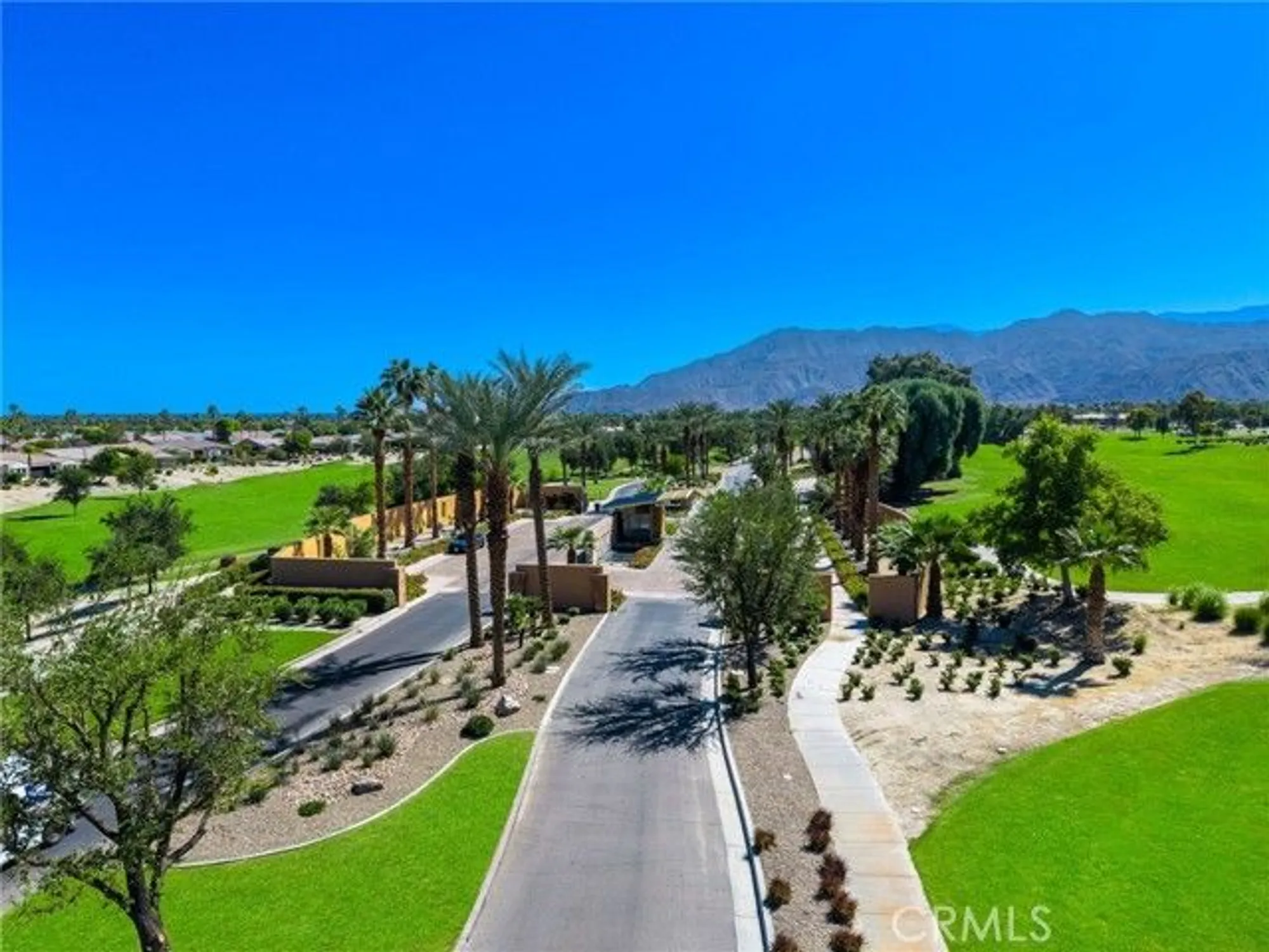 Property Slideshow image 31 of 35 | 60165 desert rose dr, La Quinta, CA, 92253