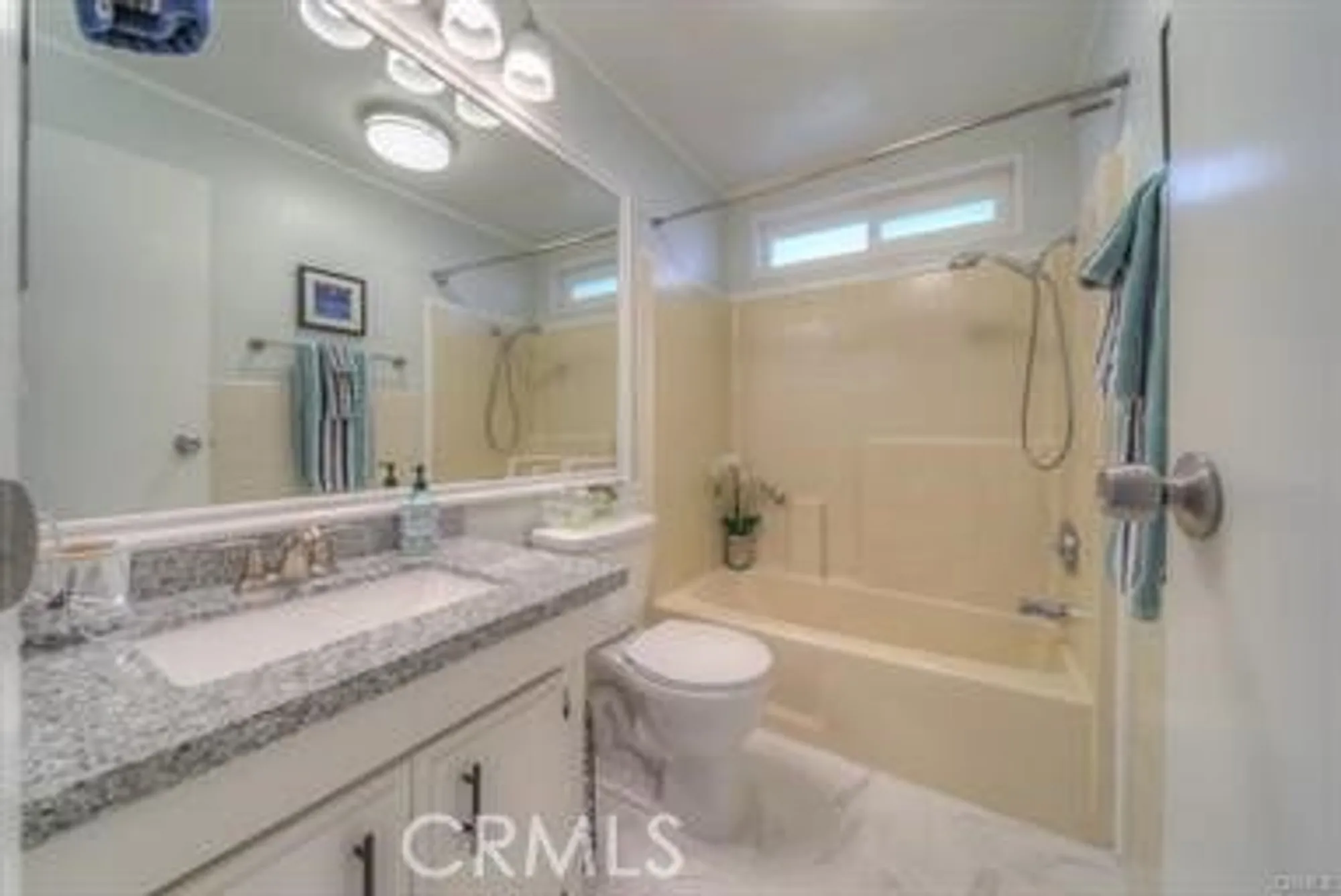 Property Slideshow image 29 of 73 | 1473 salem ct, Oceanside, CA, 92057