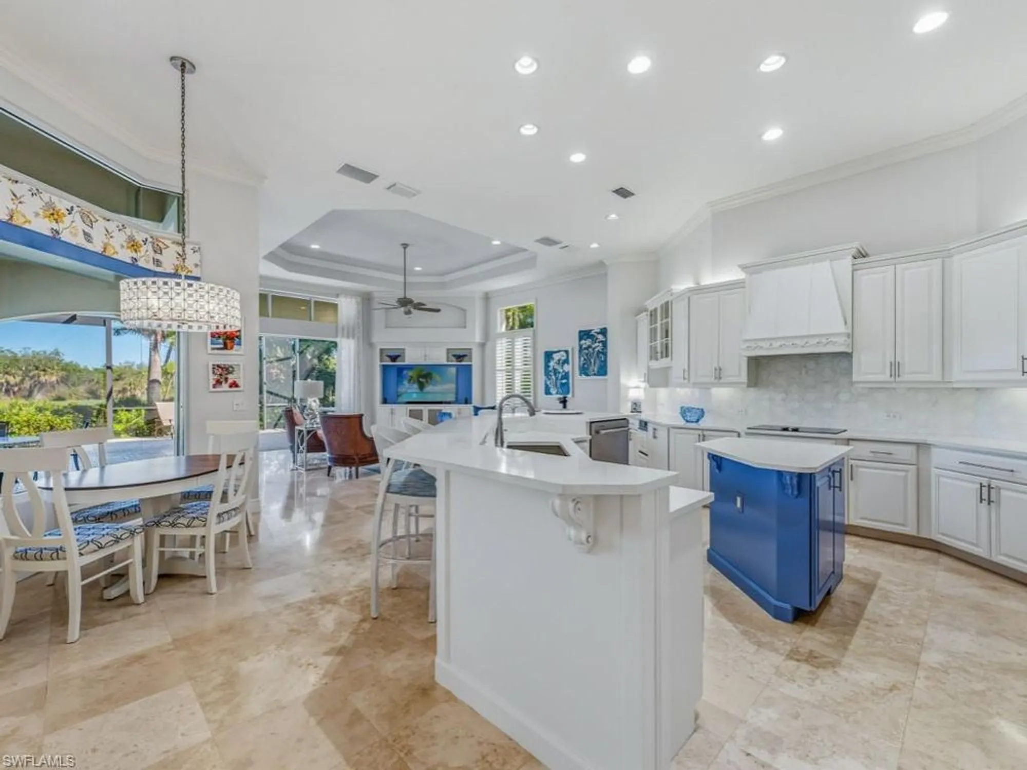 Property Slideshow image 8 of 48 | 3440 creekview dr, Bonita Springs, FL, 34134