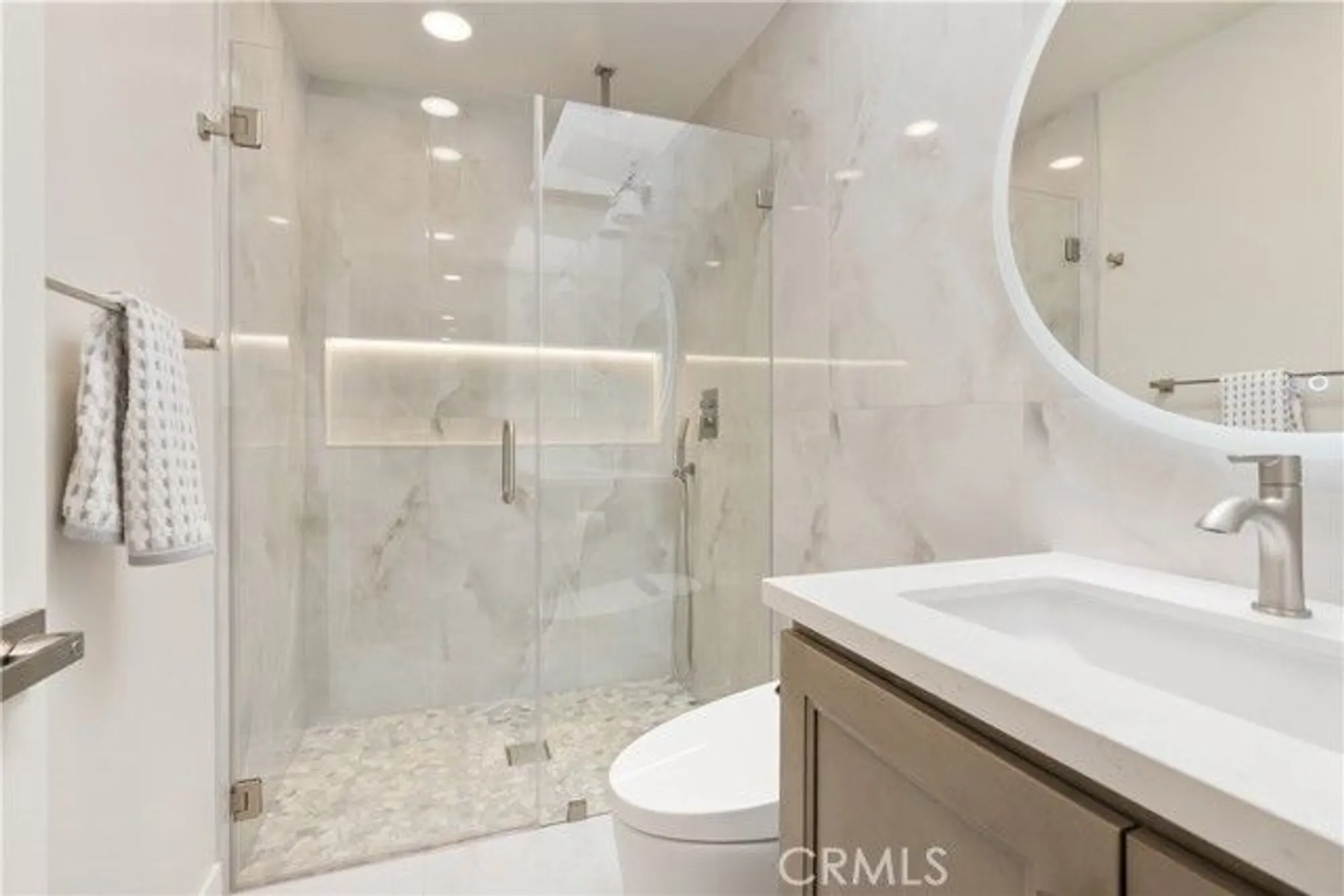 Property Slideshow image 18 of 28 | 3470 bahia blanca b, Laguna Woods, CA, 92637