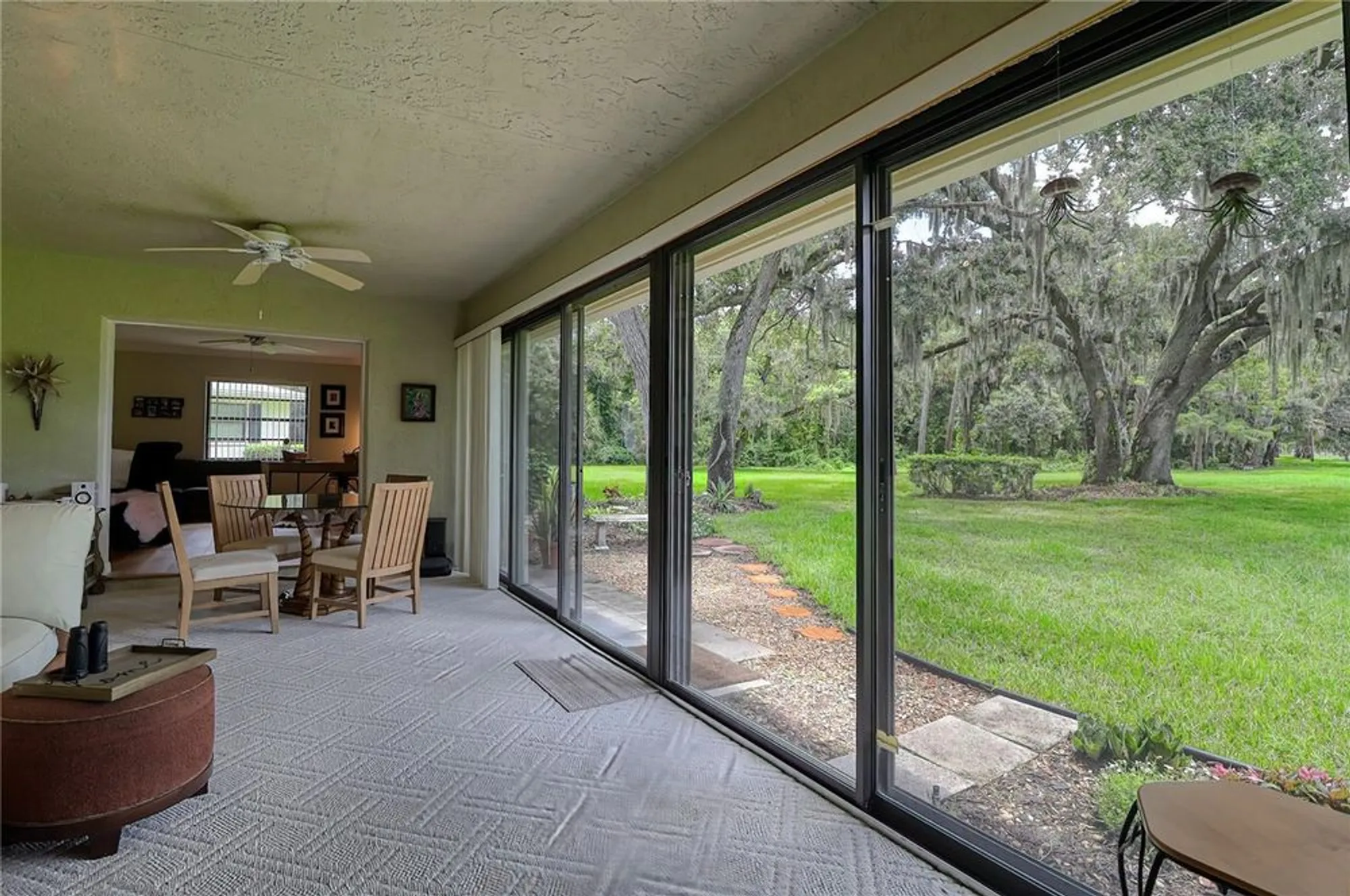 Property Slideshow image 28 of 77 | 7149 fairway bend cir, Sarasota, FL, 34243