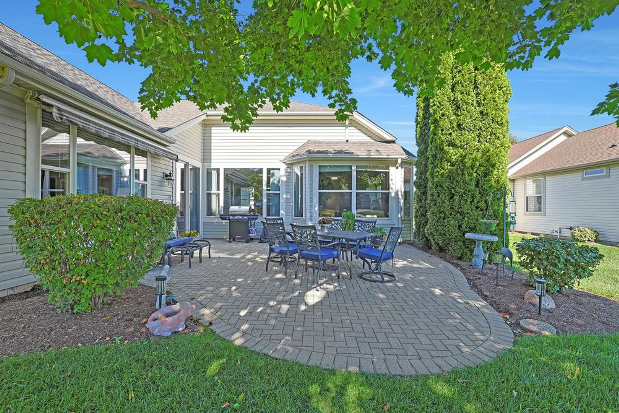 Property Slideshow image 4 of 9 | 12913 w willow creek ln, Huntley, IL, 60142