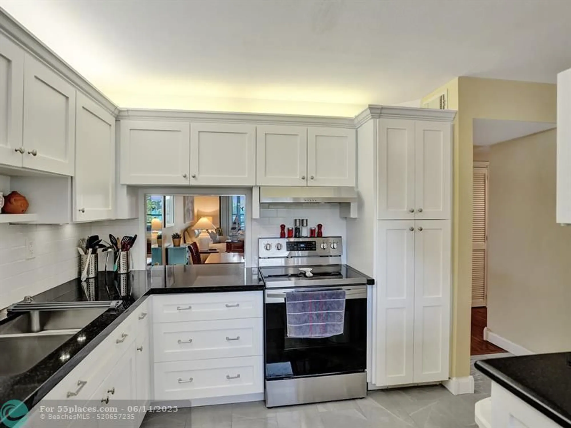 Property Slideshow image 6 of 43 | 6080 n sabal palm blvd 305, Tamarac, FL, 33319