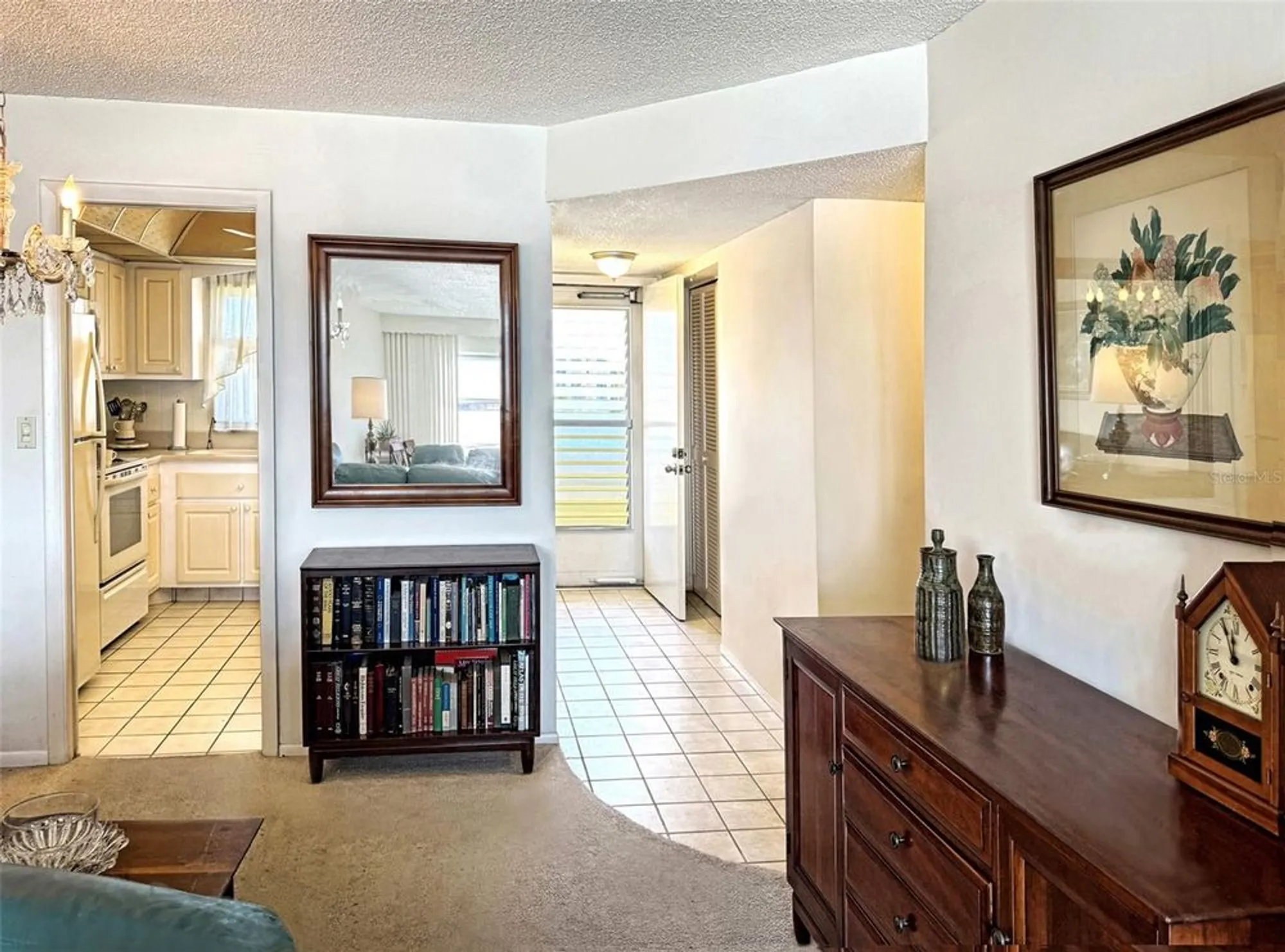 Property Slideshow image 12 of 46 | 4750 cove cir apt 502, St Petersburg, FL, 33708