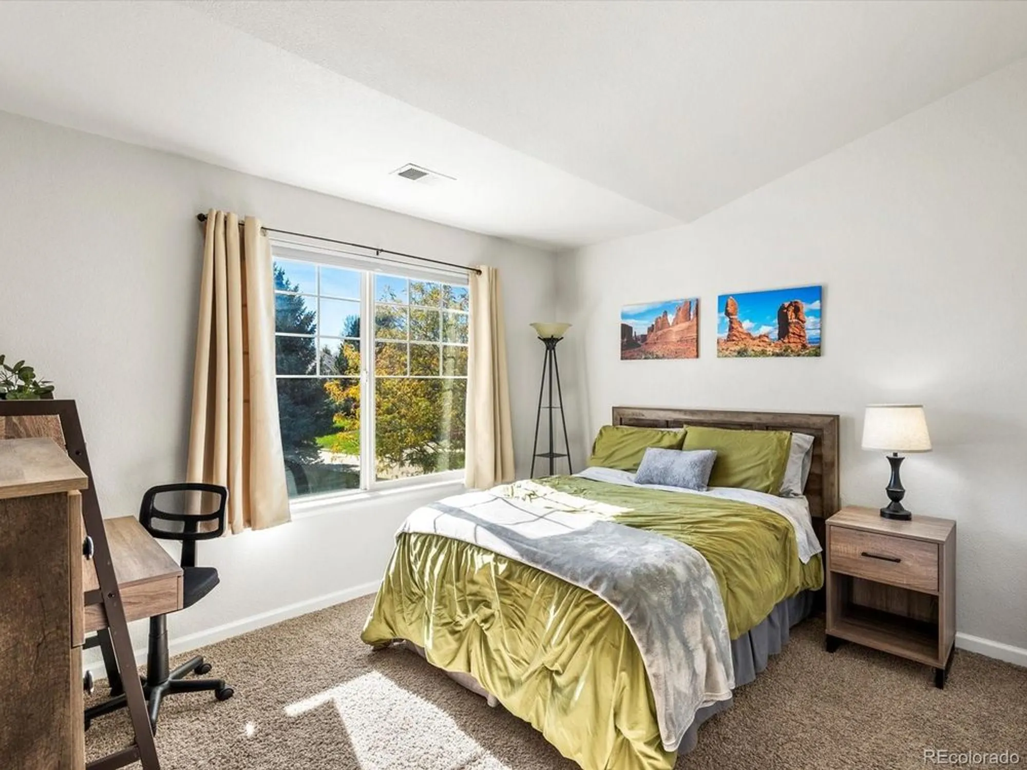 Property Slideshow image 18 of 32 | 4645 hahns peak dr unit 201, Loveland, CO, 80538