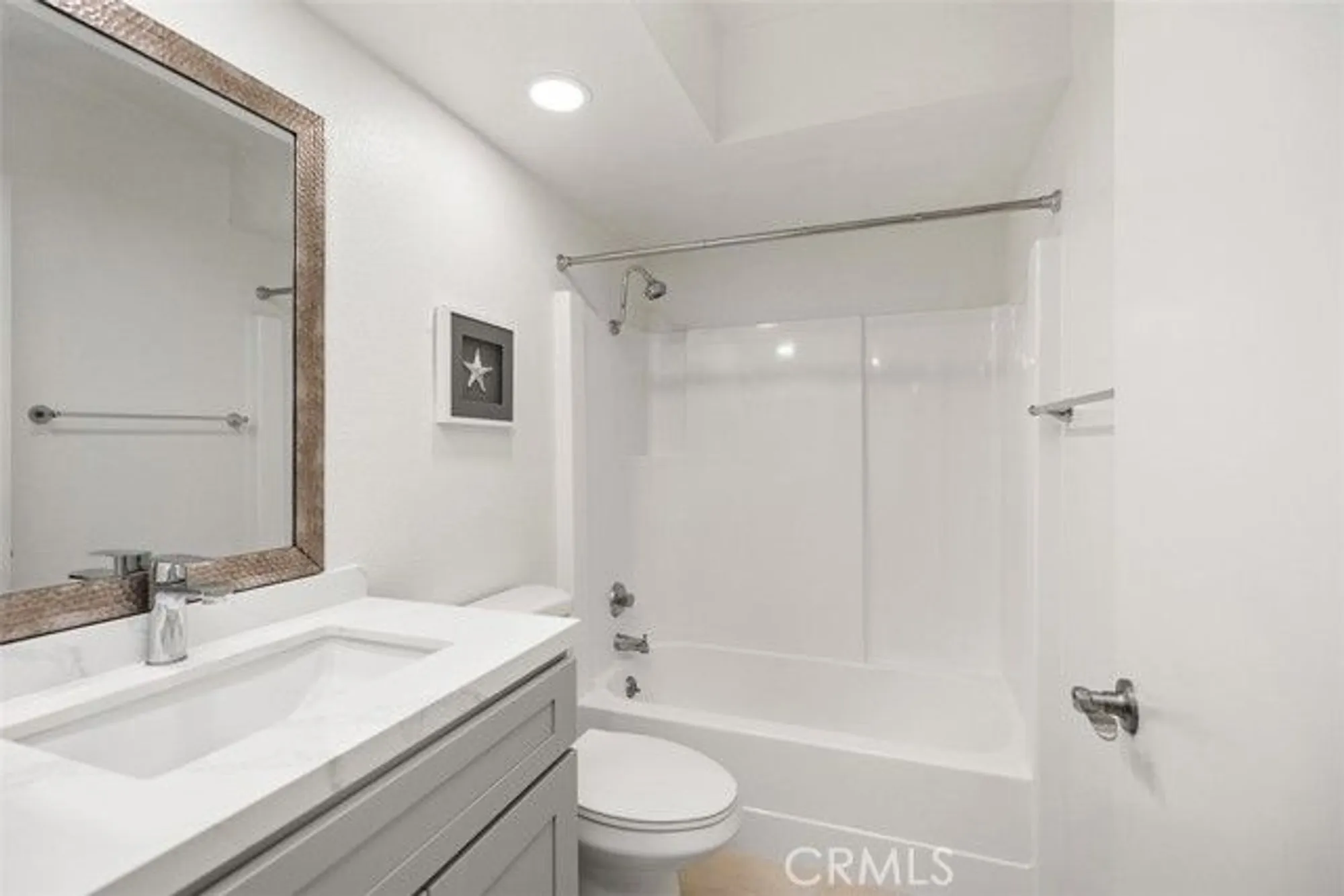 Property Slideshow image 25 of 45 | 3346 bahia blanca e unit e a, Laguna Woods, CA, 92637