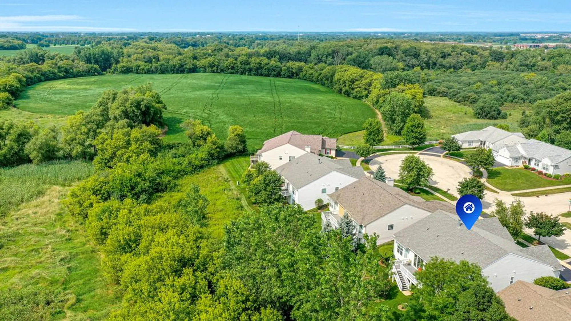 Property Slideshow image 31 of 34 | 12145 daphne dr, Huntley, IL, 60142