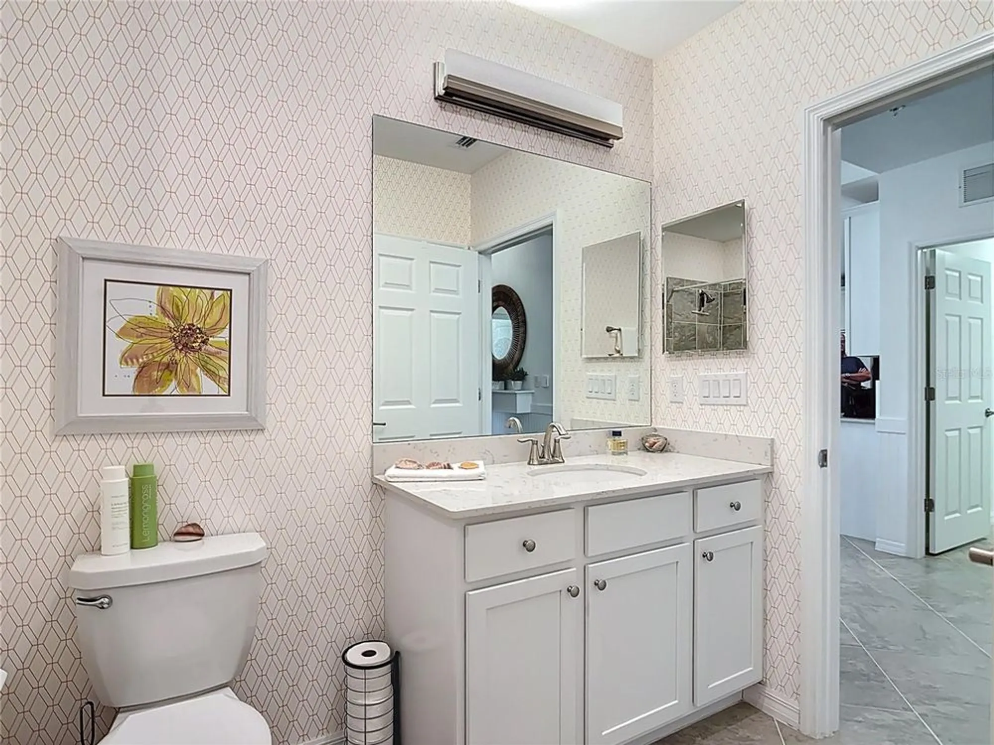 Property Slideshow image 25 of 57 | 10059 crooked creek dr 102, Venice, FL, 34293