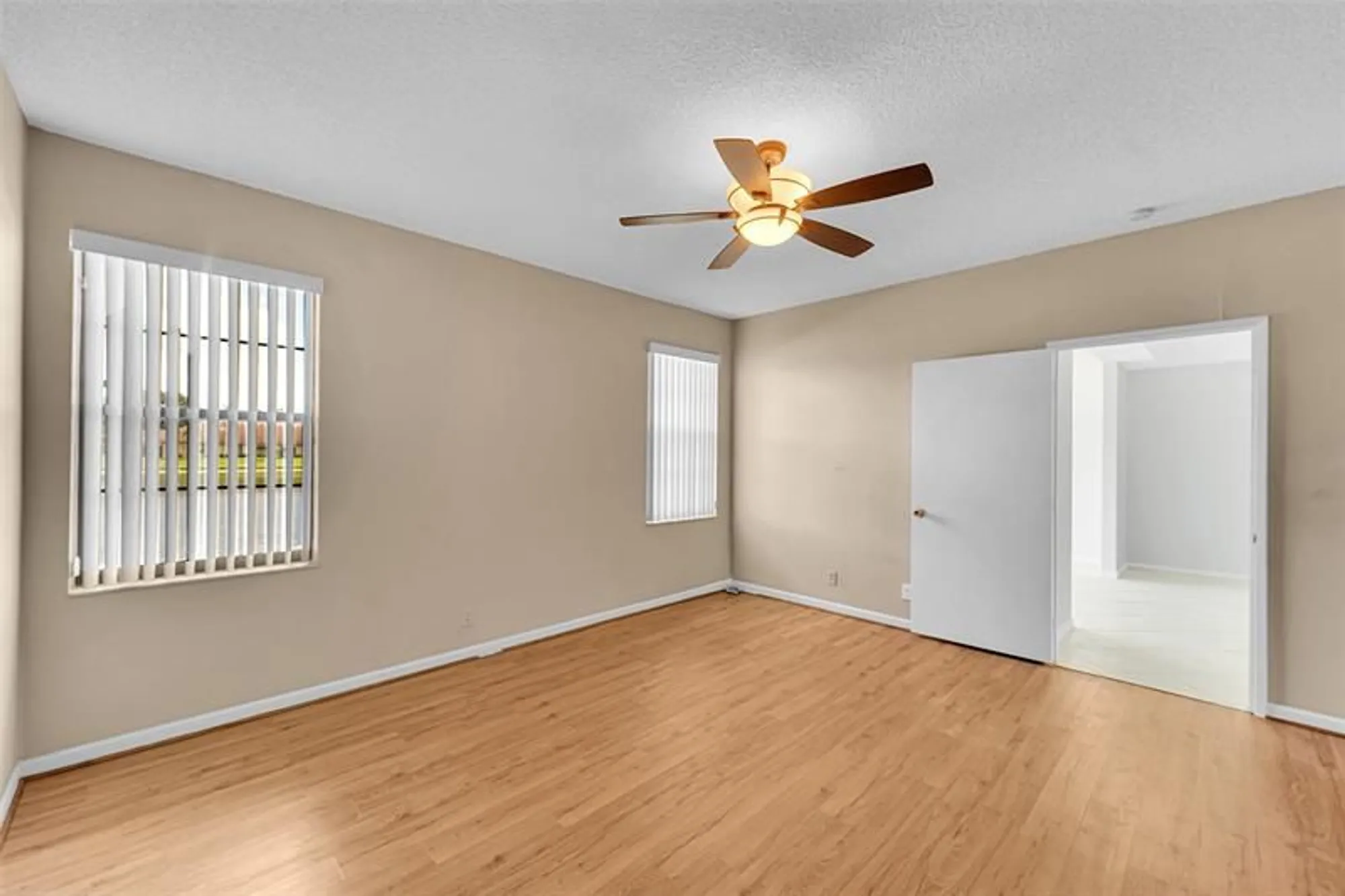 Property Slideshow image 19 of 33 | 8347 sunmeadow ln # 8347, Boca Raton, FL, 33496