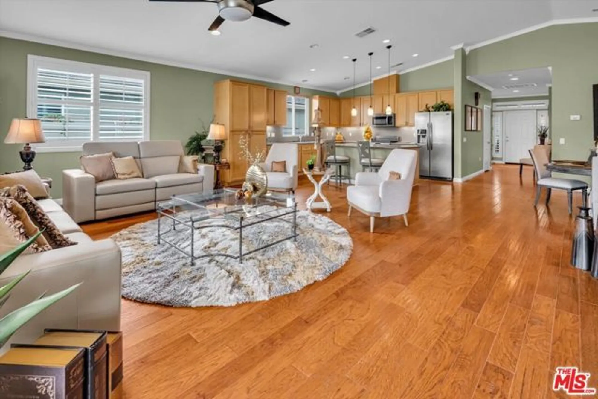 Property Slideshow image 10 of 39 | 180 kettle crk, Beaumont, CA, 92223