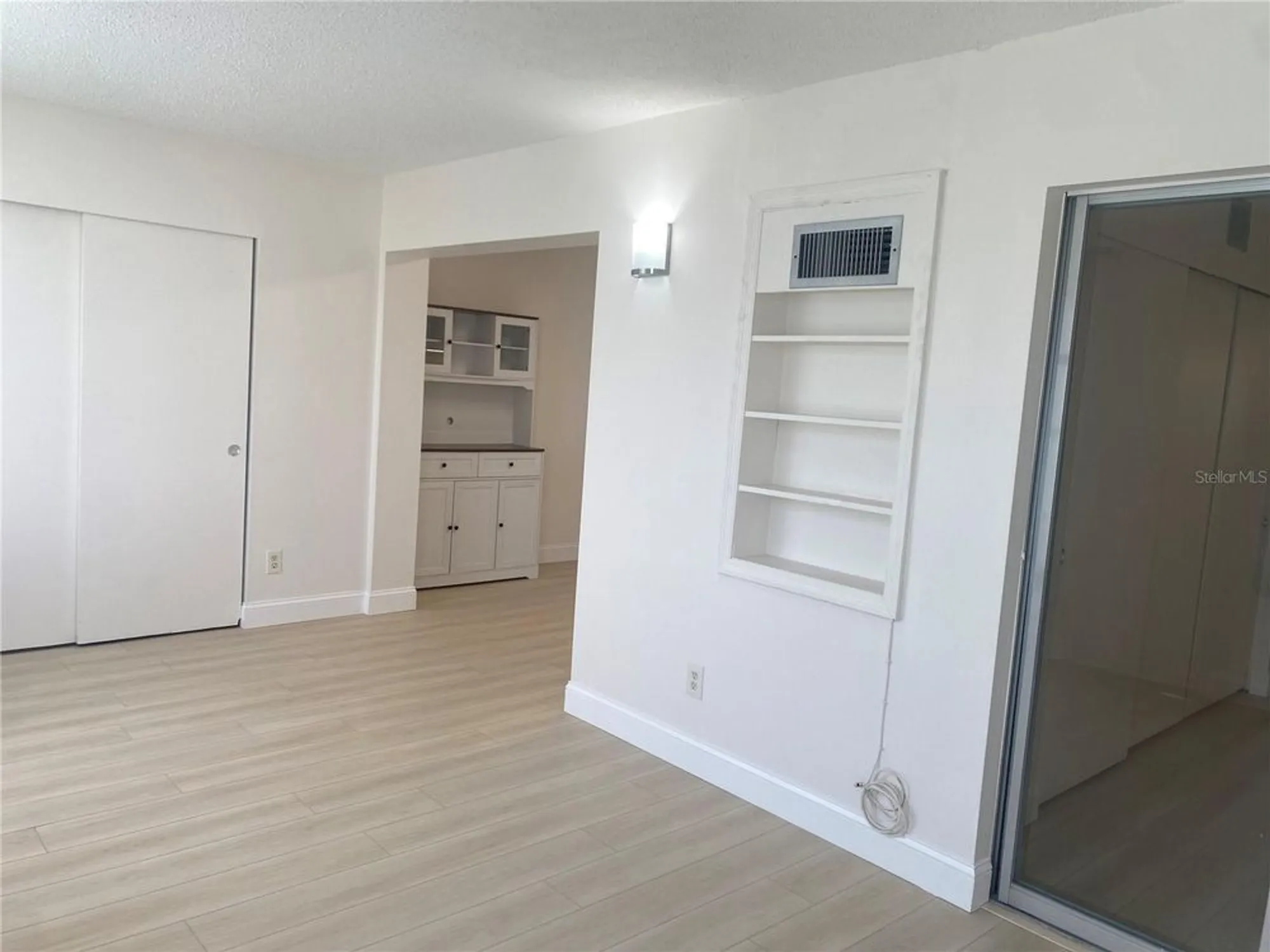 Property Slideshow image 17 of 40 | 2428 columbia dr apt 44, Clearwater, FL, 33763