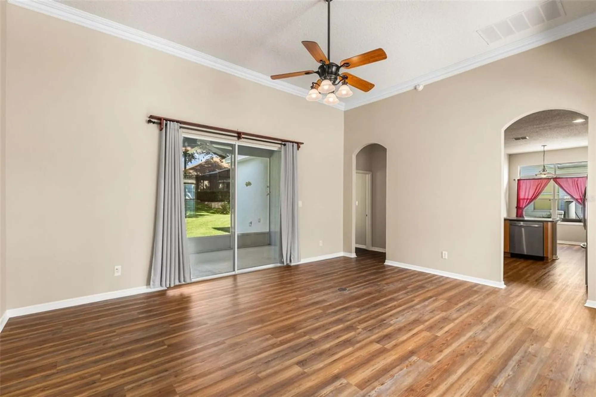 Property Slideshow image 13 of 51 | 3644 plantation blvd, Leesburg, FL, 34748