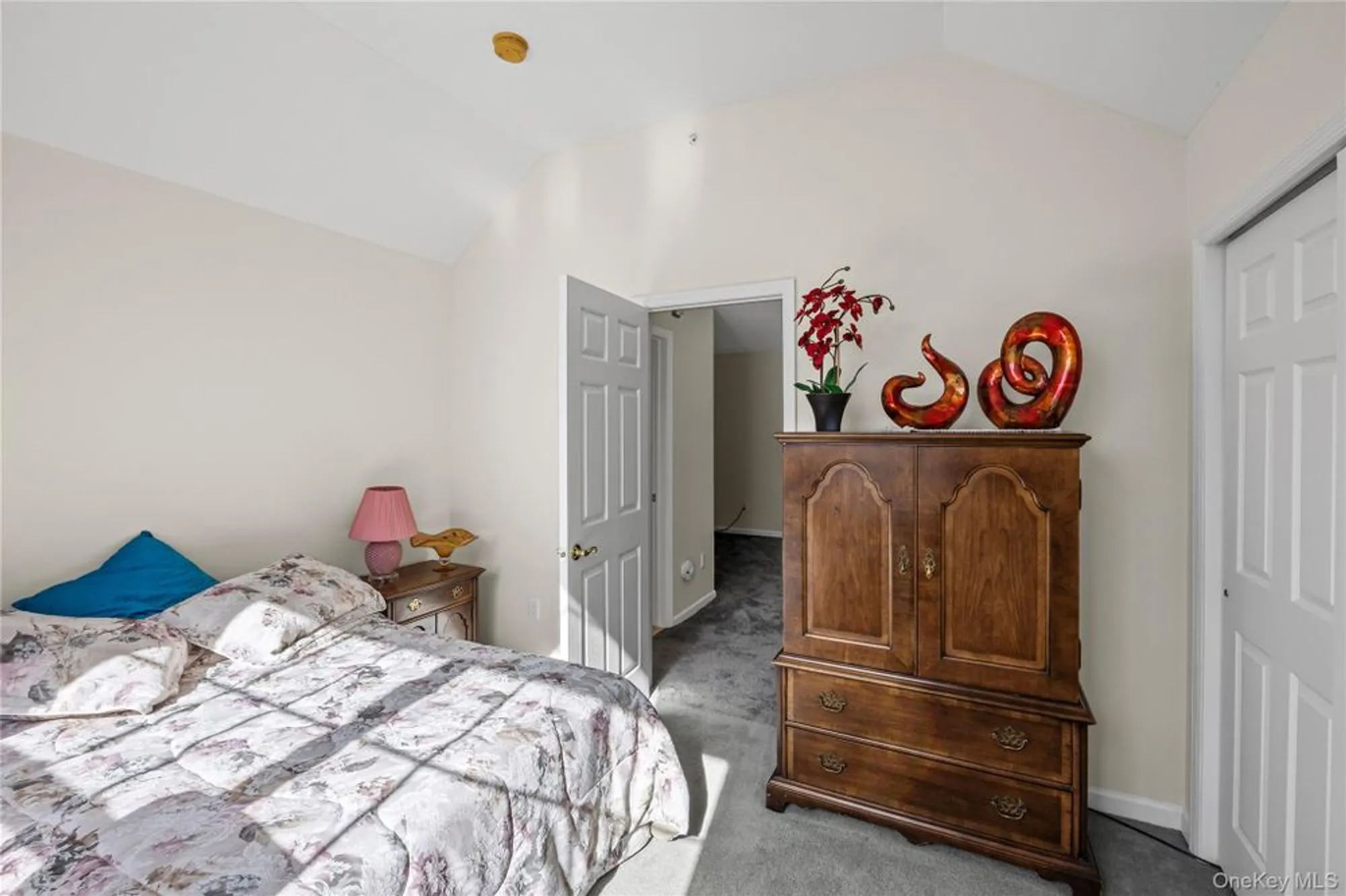 Property Slideshow image 25 of 32 | 48 avery ln, Miller Place, NY, 11764