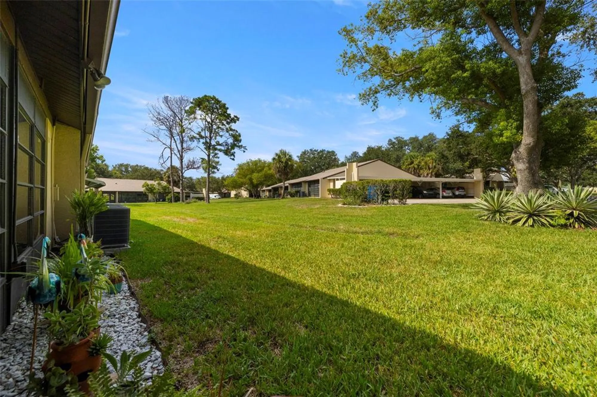 Property Slideshow image 31 of 41 | 8330 high point cir apt 6, Port Richey, FL, 34668
