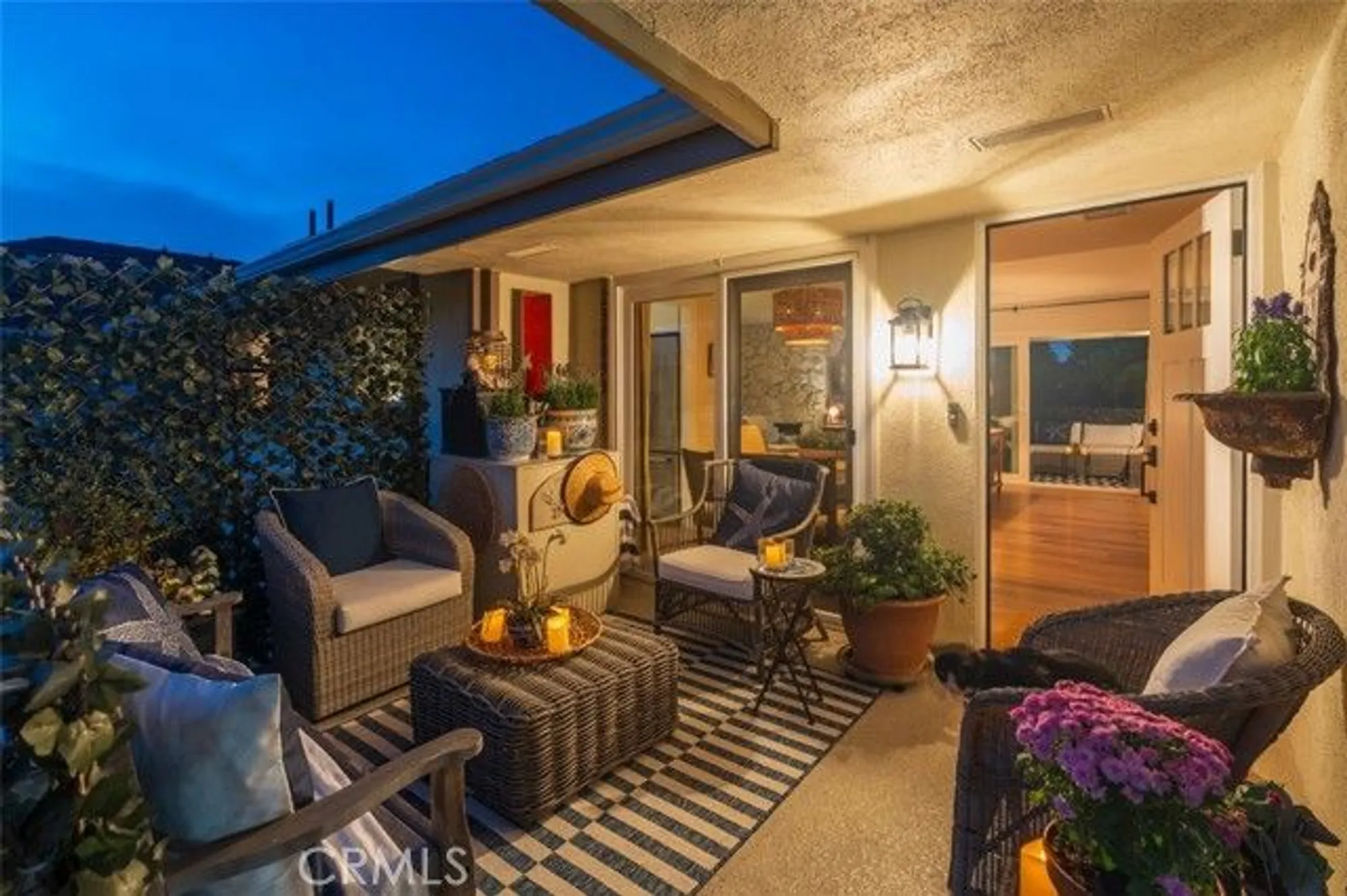 Property Slideshow image 22 of 38 | 23009 nadine cir b, Torrance, CA, 90505
