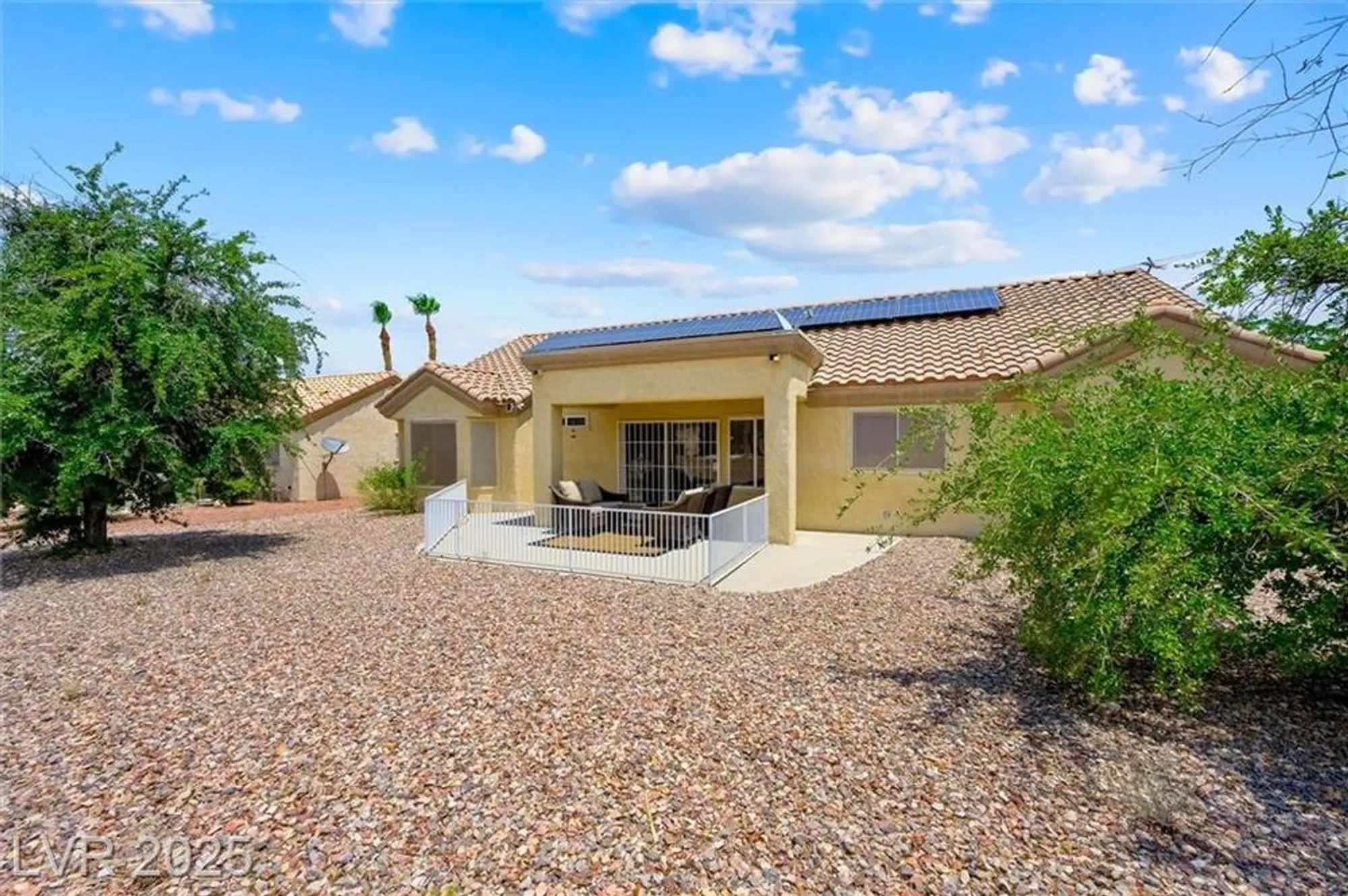 Property Slideshow image 35 of 40 | 2517 desert sands dr, Las Vegas, NV, 89134