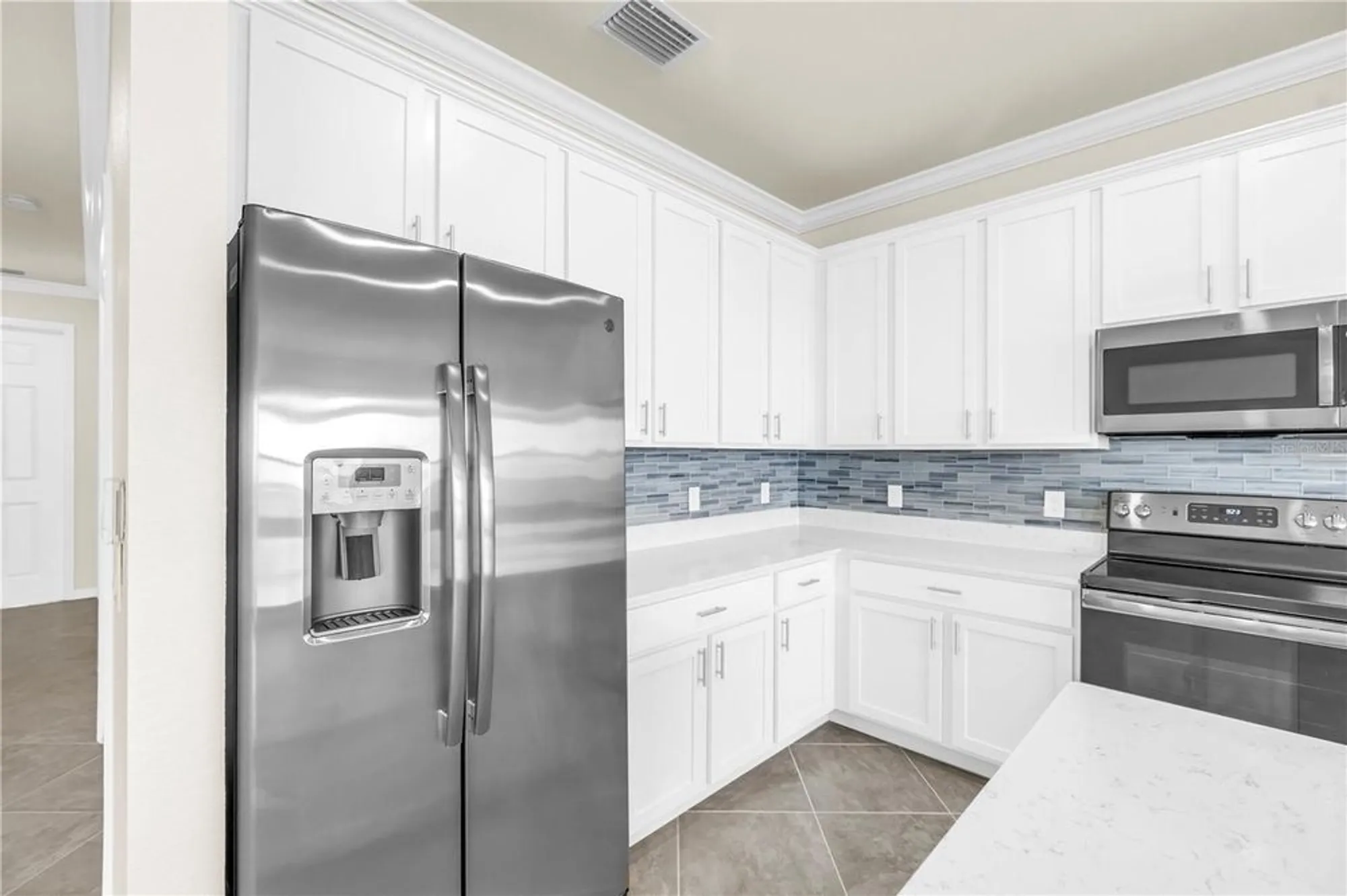 Property Slideshow image 13 of 59 | 1030 tidewater shores loop 406, Bradenton, FL, 34208