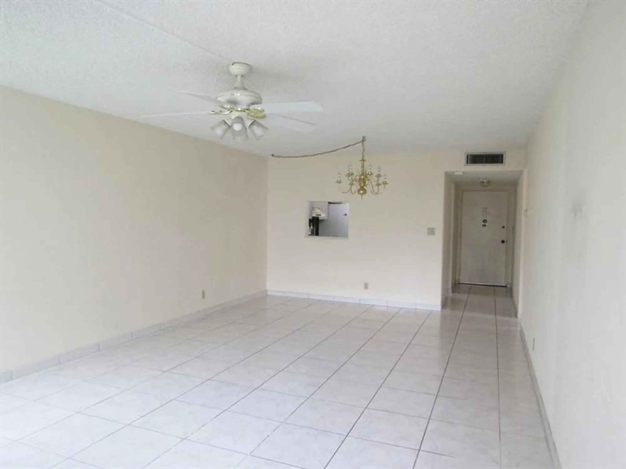 Property Slideshow image 7 of 52 | 6351 n university dr 224, Tamarac, FL, 33321
