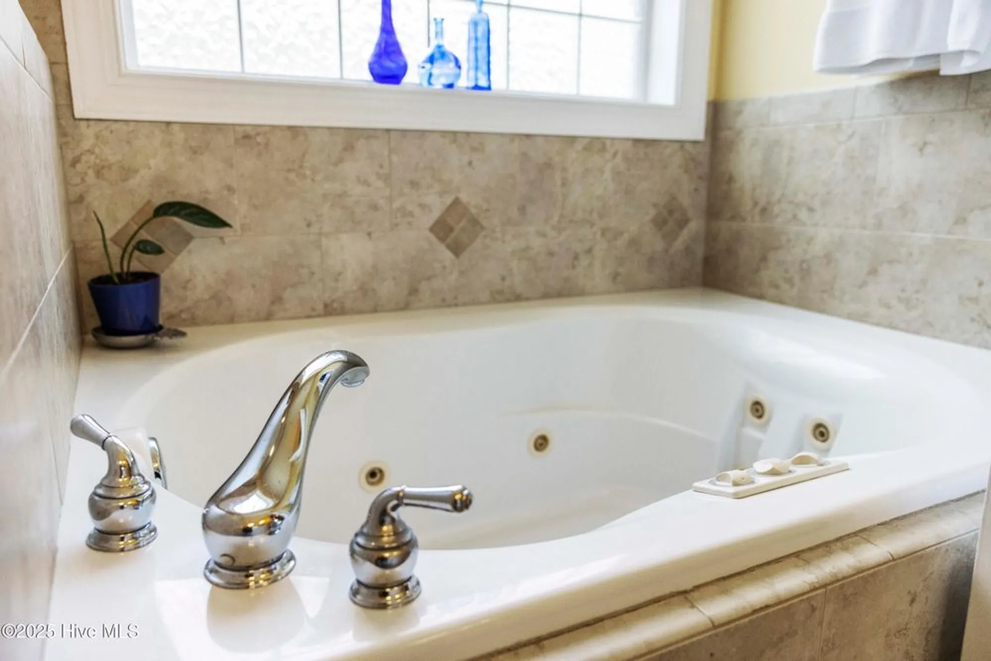 Property Slideshow image 35 of 125 | 1504 turnberry ln, Bolivia, NC, 28422