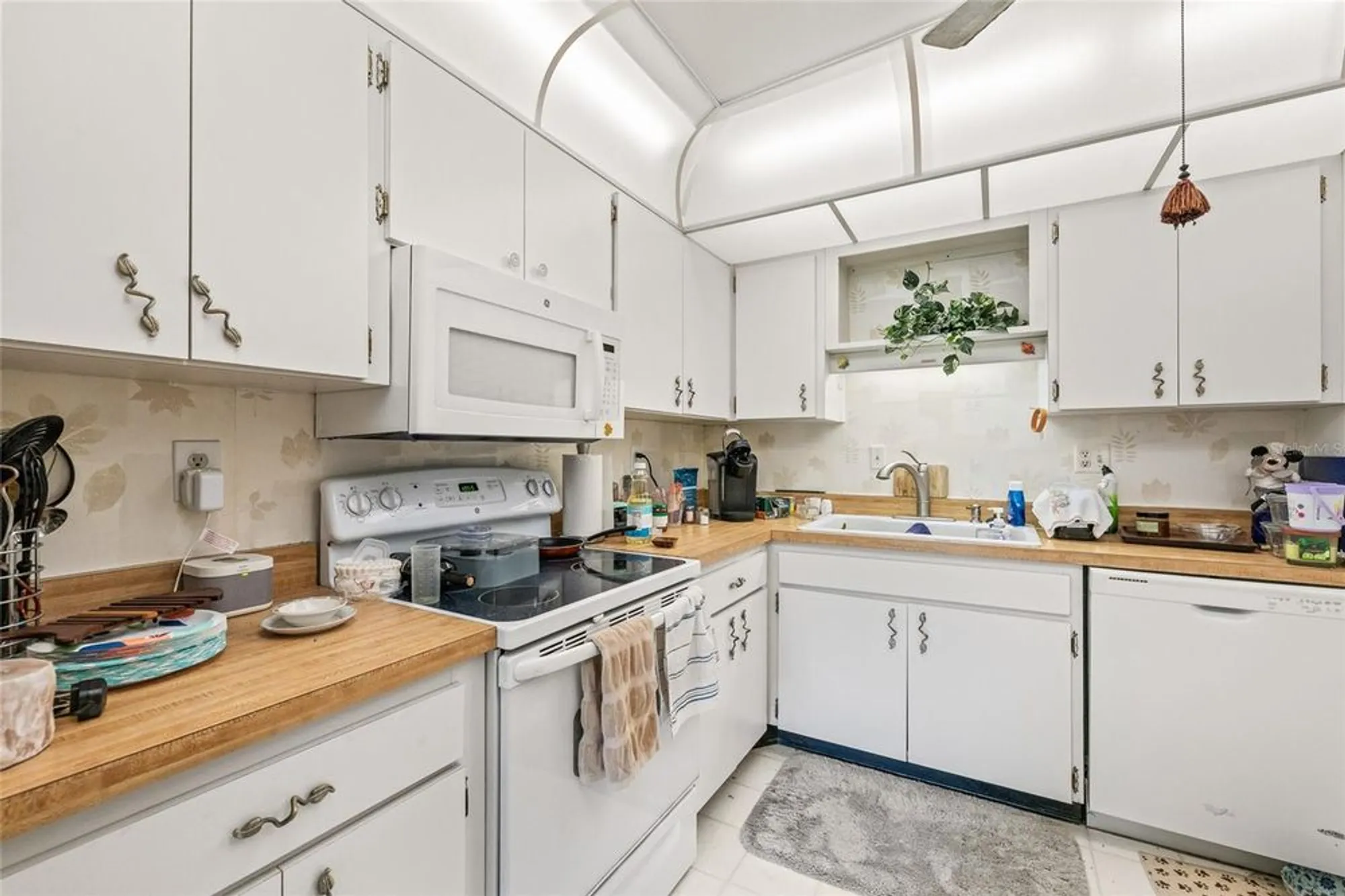 Property Slideshow image 22 of 36 | 213 genet ct, Sun City Center, FL, 33573