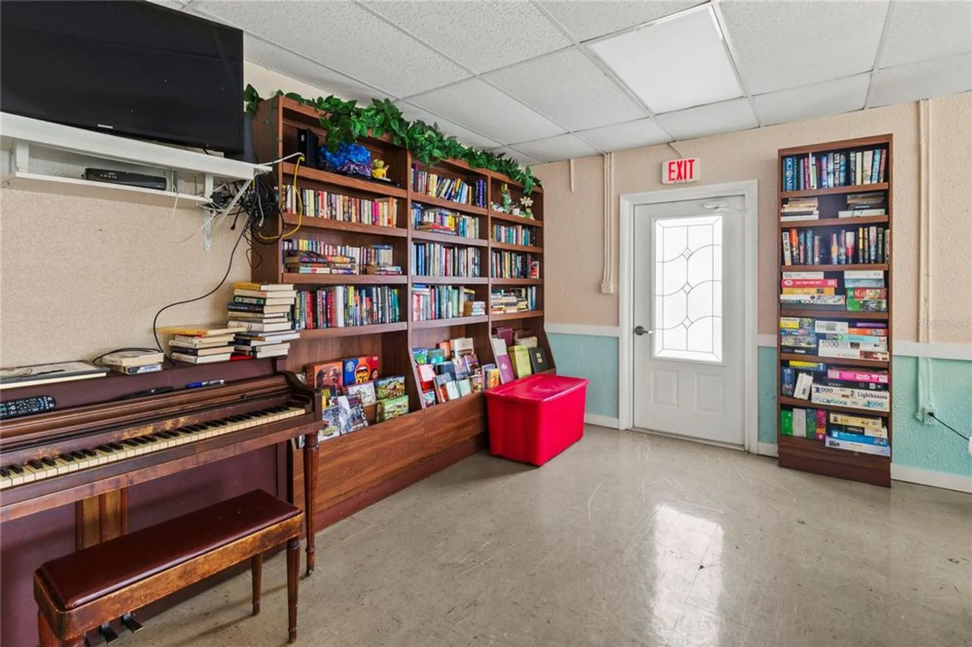 Property Slideshow image 26 of 38 | 4189 heron way # 406e, Bradenton, FL, 34205