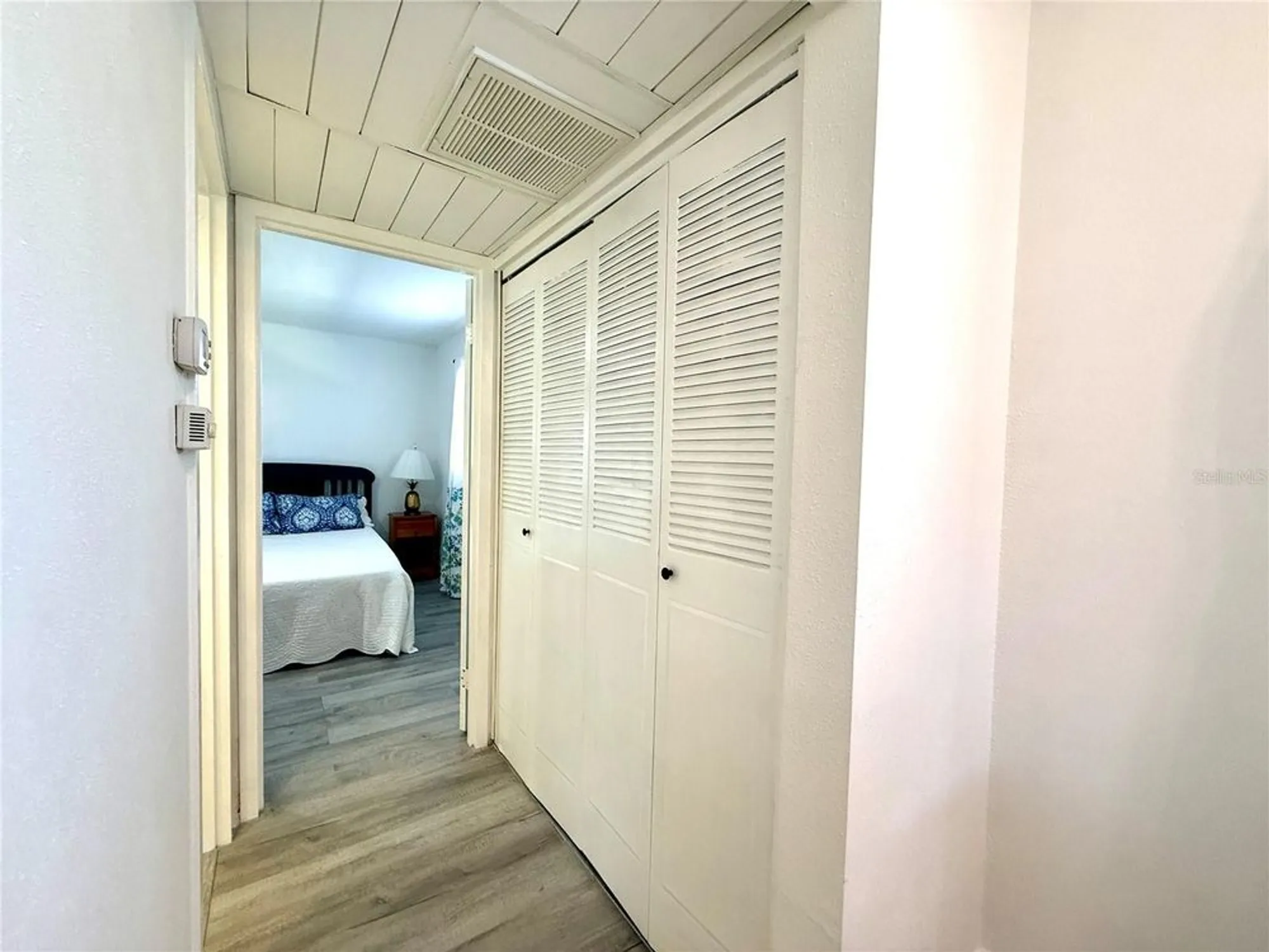 Property Slideshow image 14 of 28 | 1802 bedford ln 7, Sun City Center, FL, 33573