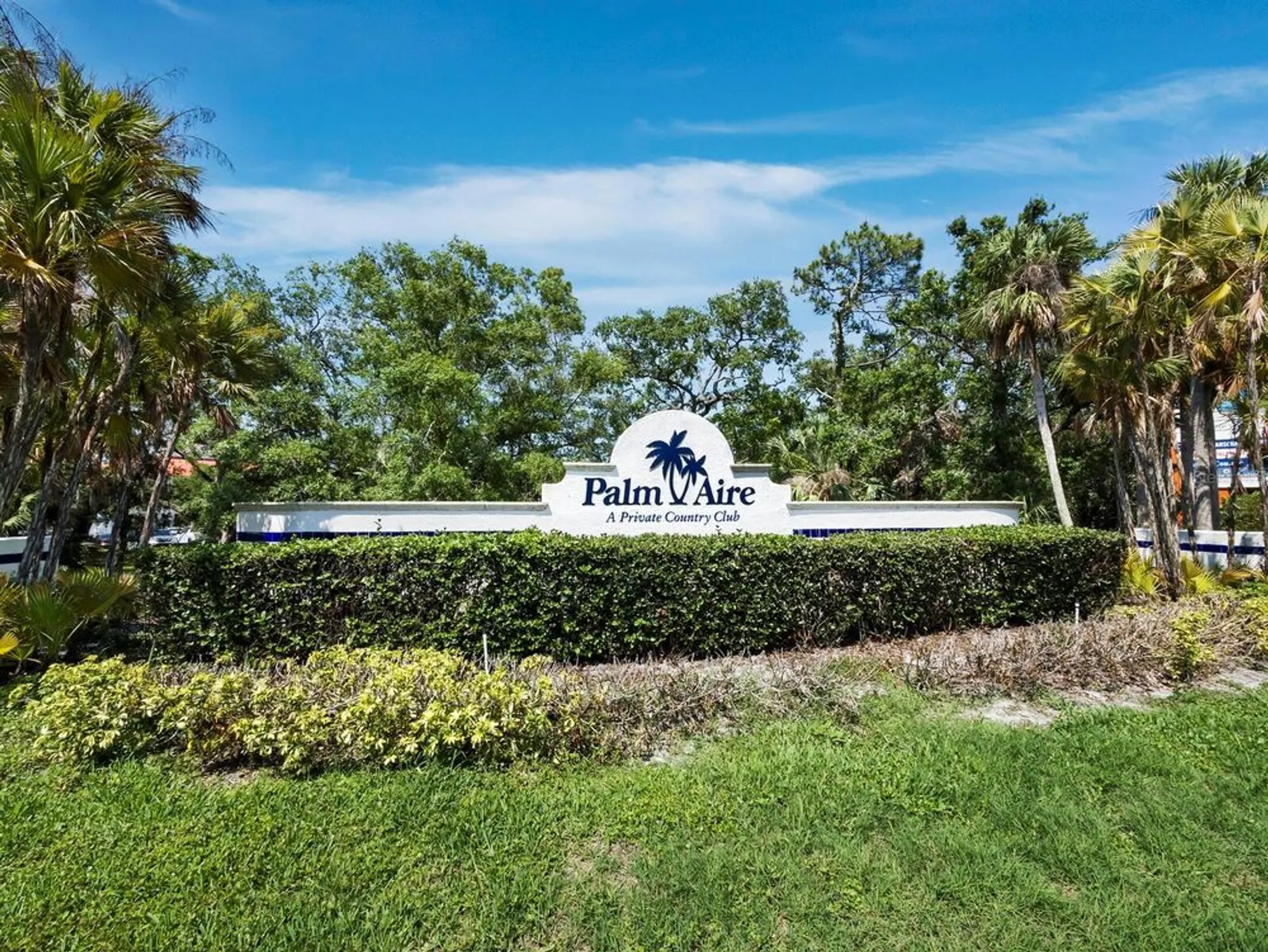 Property Slideshow image 3 of 67 | 6110 country club way 102, Sarasota, FL, 34243